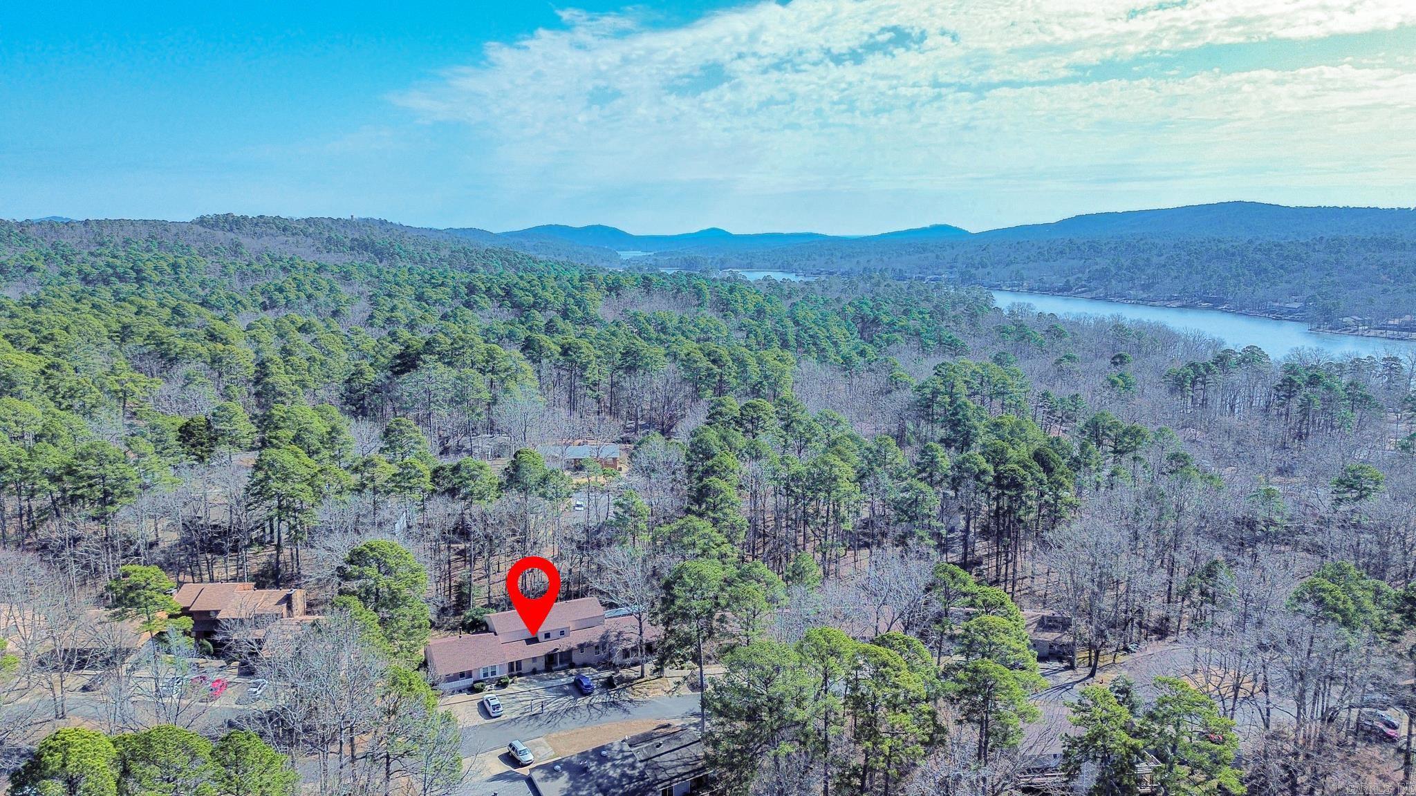 26 Reddina  Hot Springs Village, AR