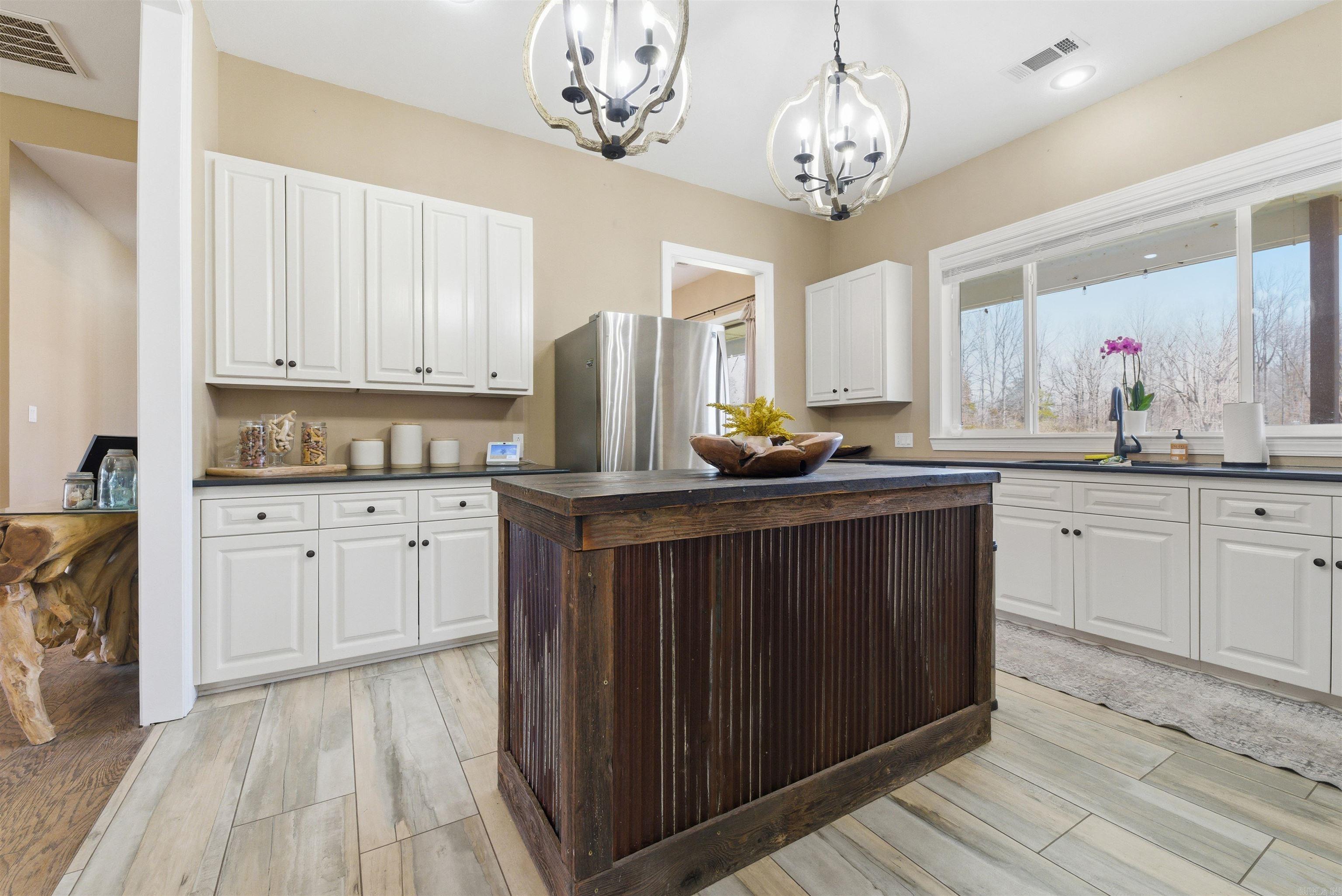 236 Bear Drive Austin, AR 72007