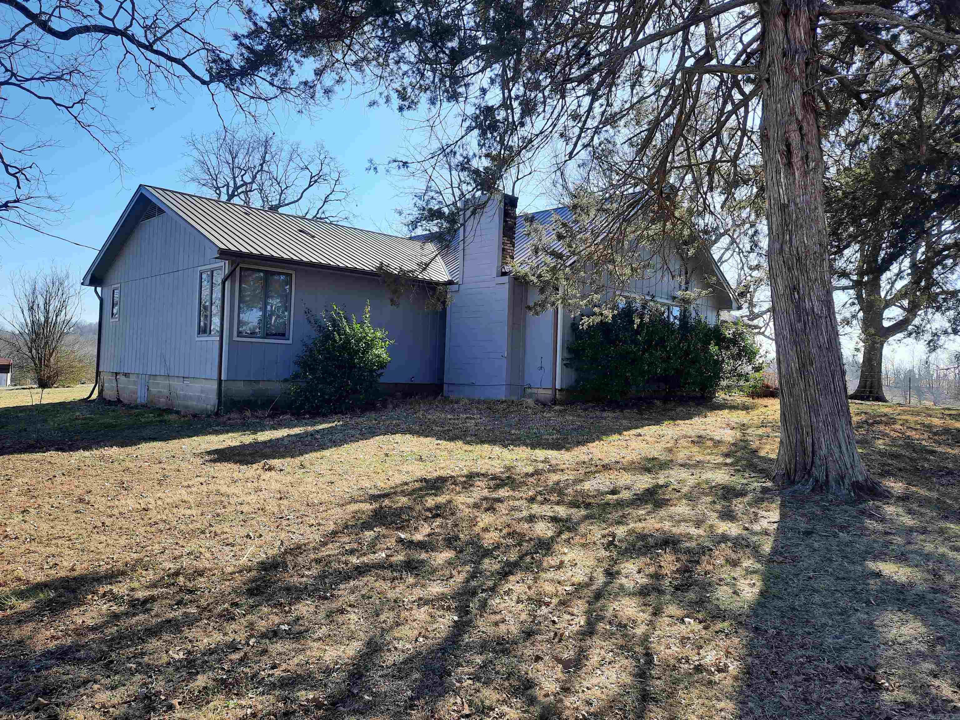 111 Robinson  Mammoth Spring, AR