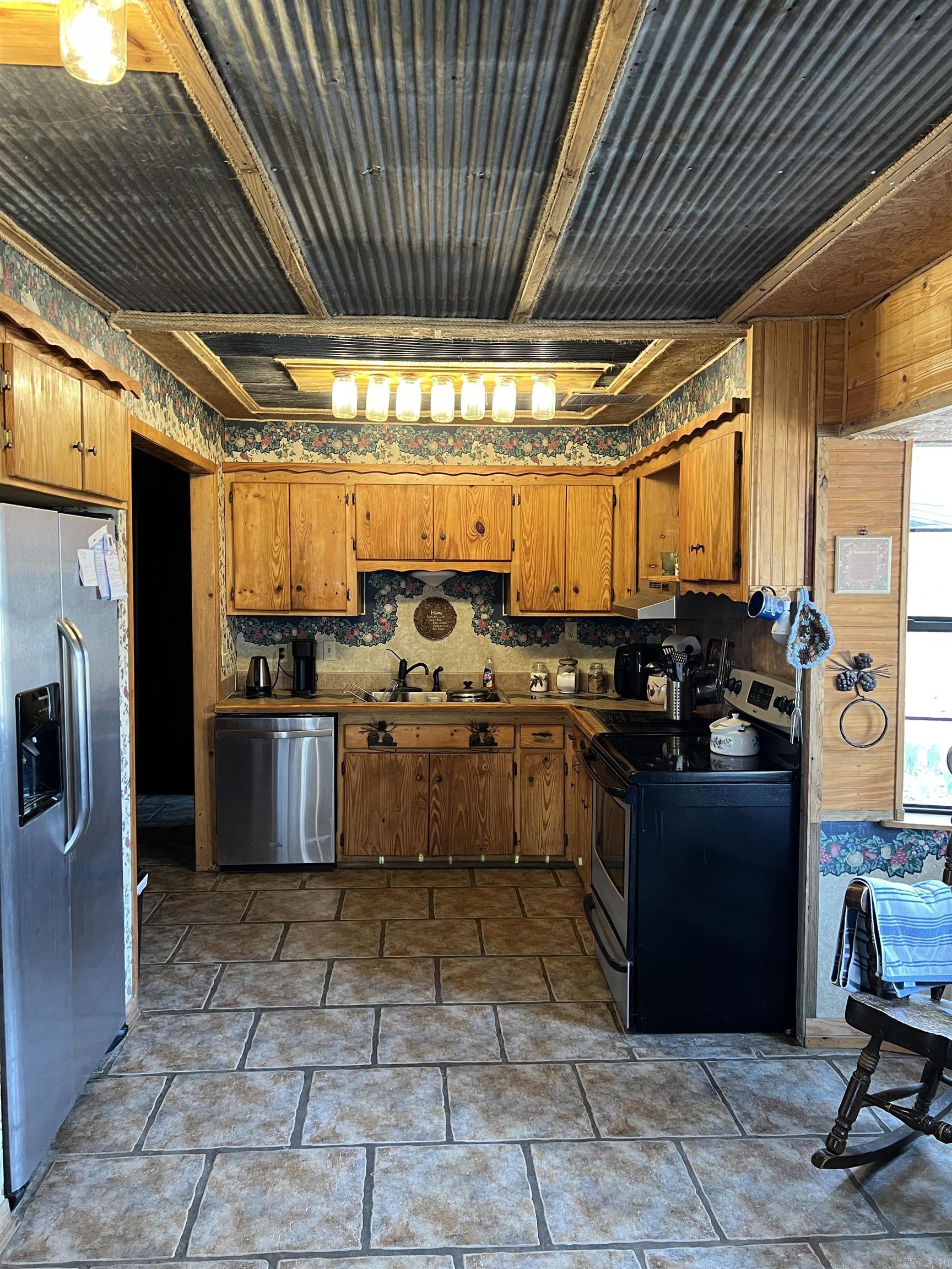 305 Polk Road 76 W  Mena, AR