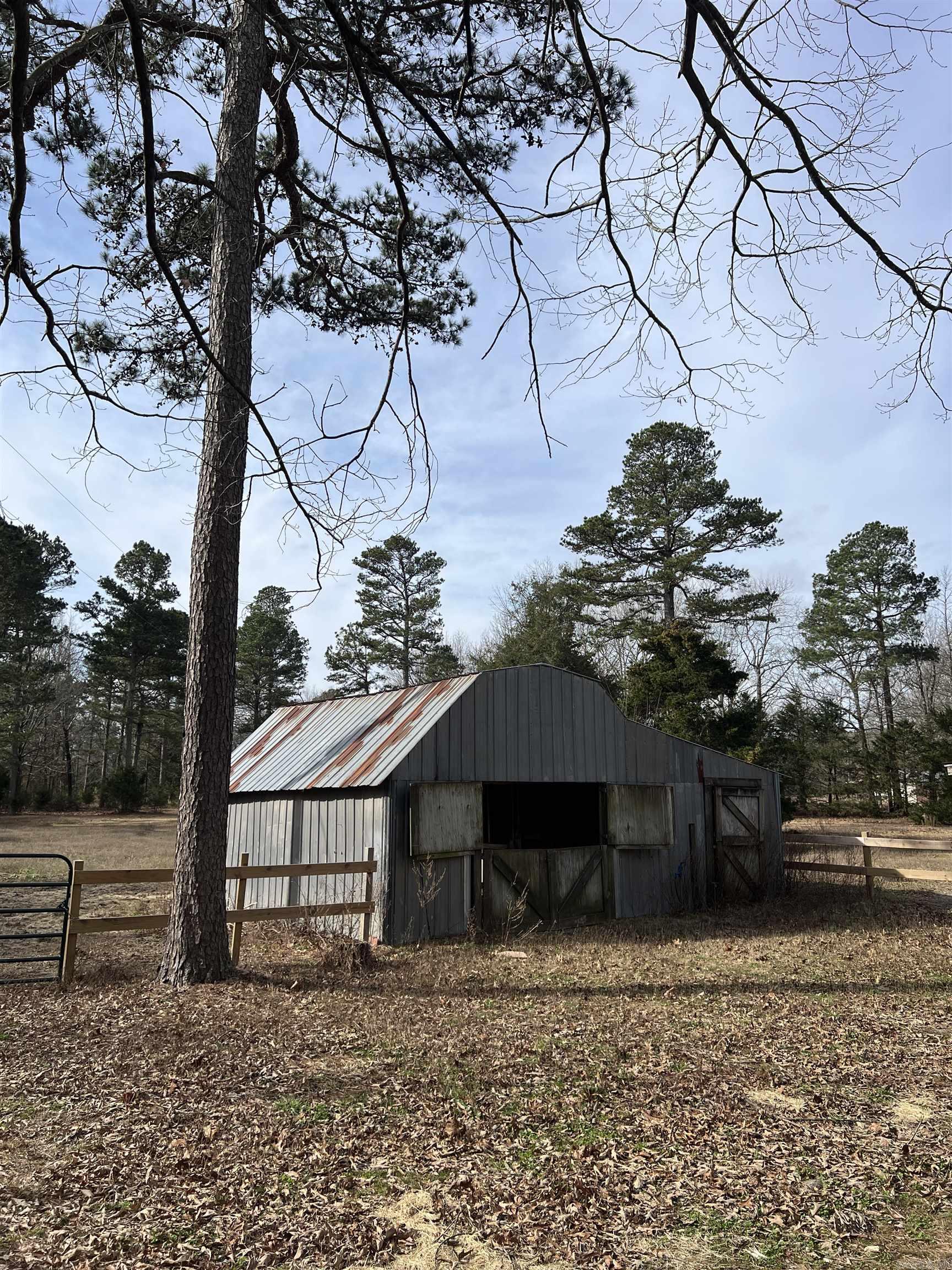 305 Polk Road 76 W  Mena, AR