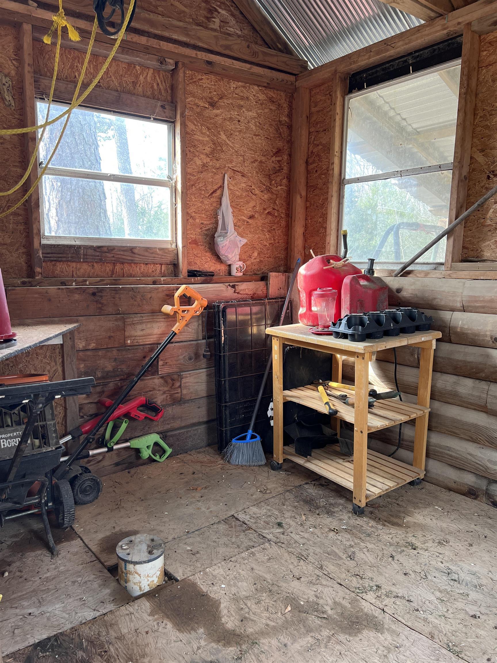 305 Polk Road 76 W  Mena, AR