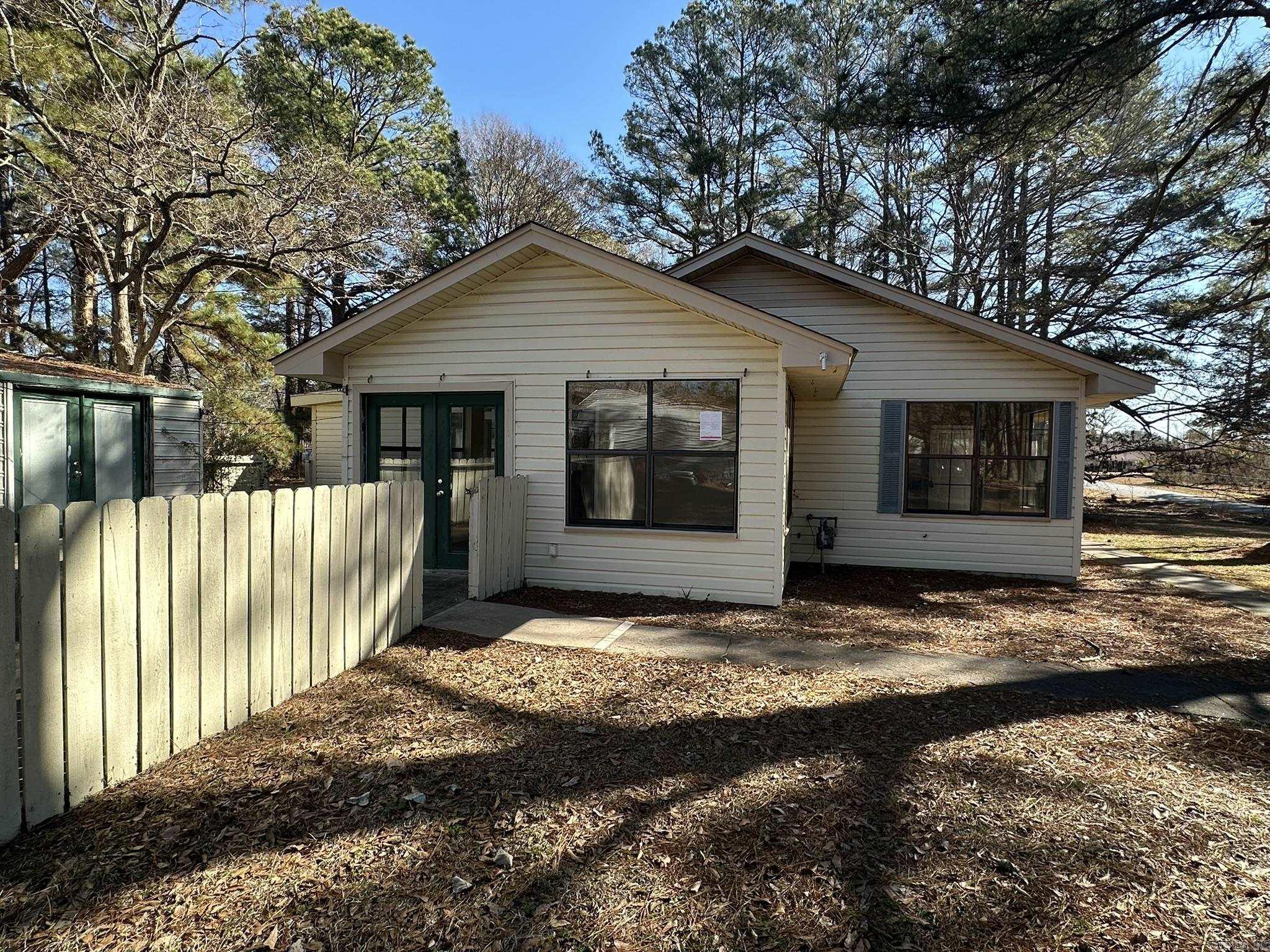 1211 E 47th  Pine Bluff, AR