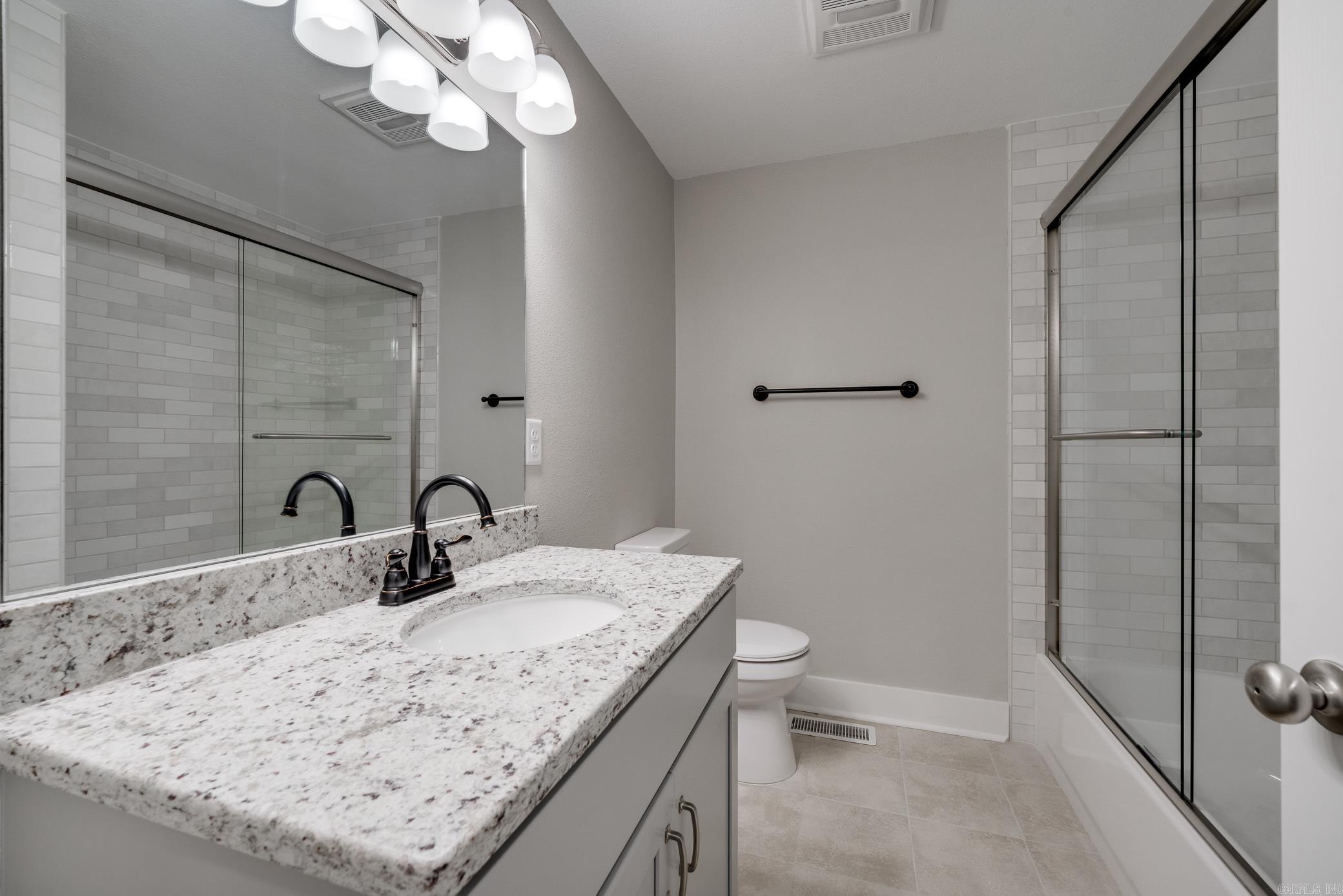 3295 Oyler  Clinton, AR