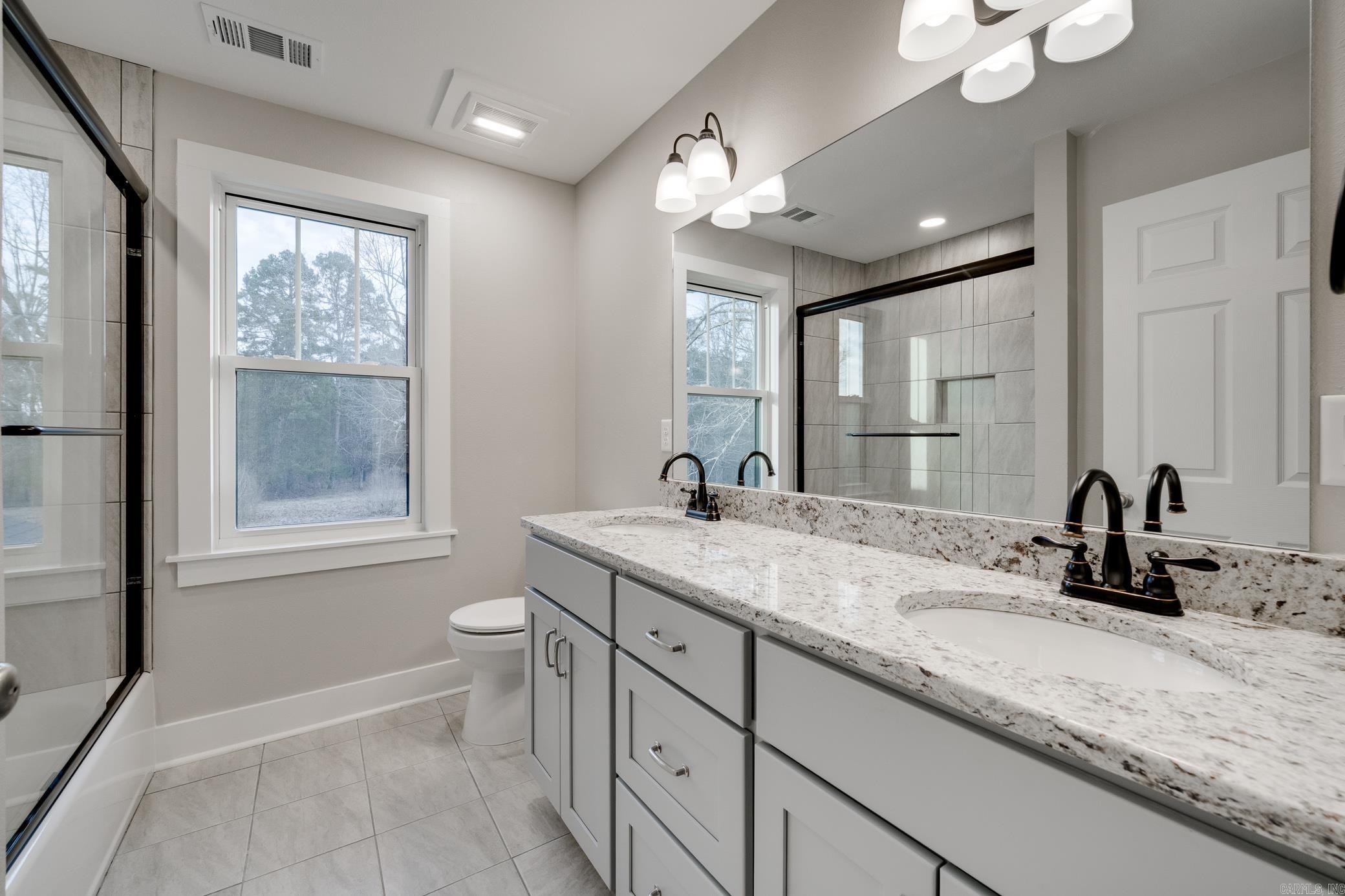 3295 Oyler  Clinton, AR