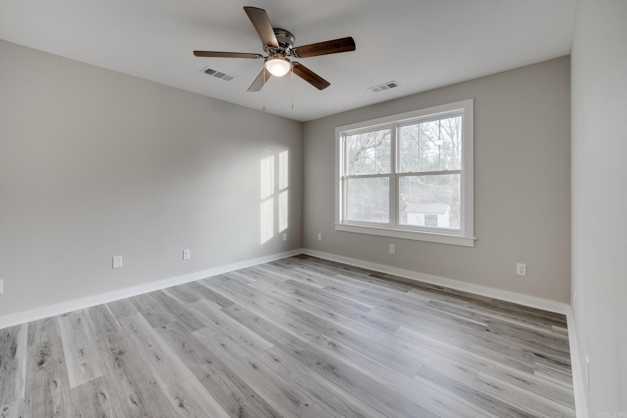 3295 Oyler  Clinton, AR