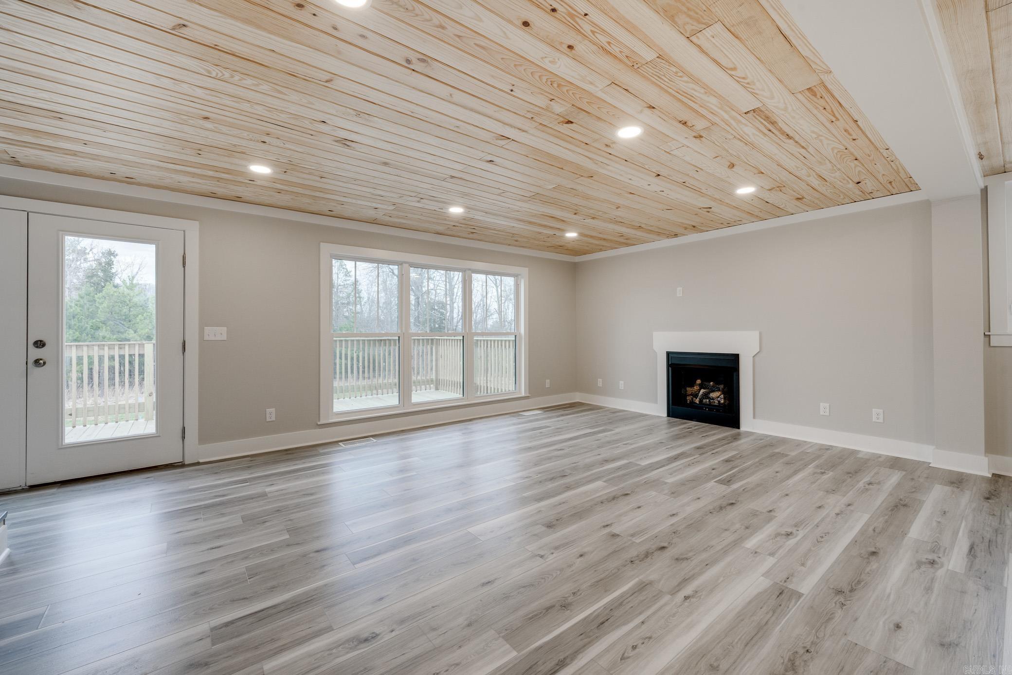 3295 Oyler  Clinton, AR