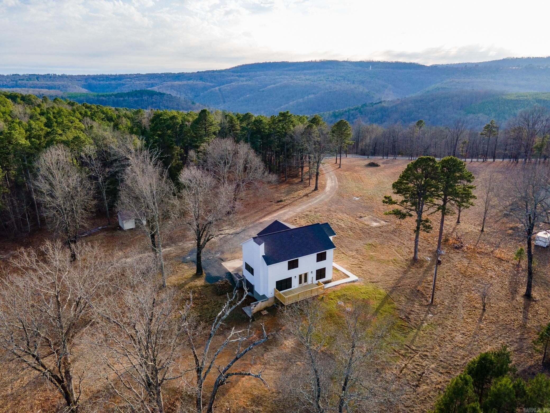 3295 Oyler  Clinton, AR