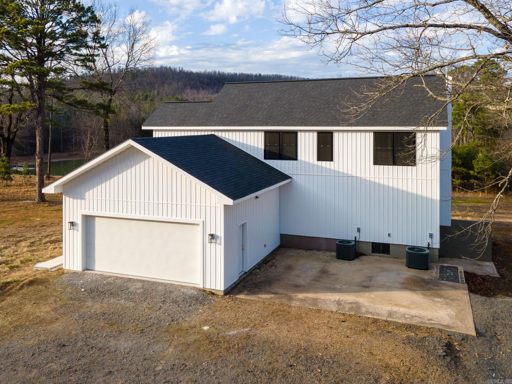 3295 Oyler  Clinton, AR