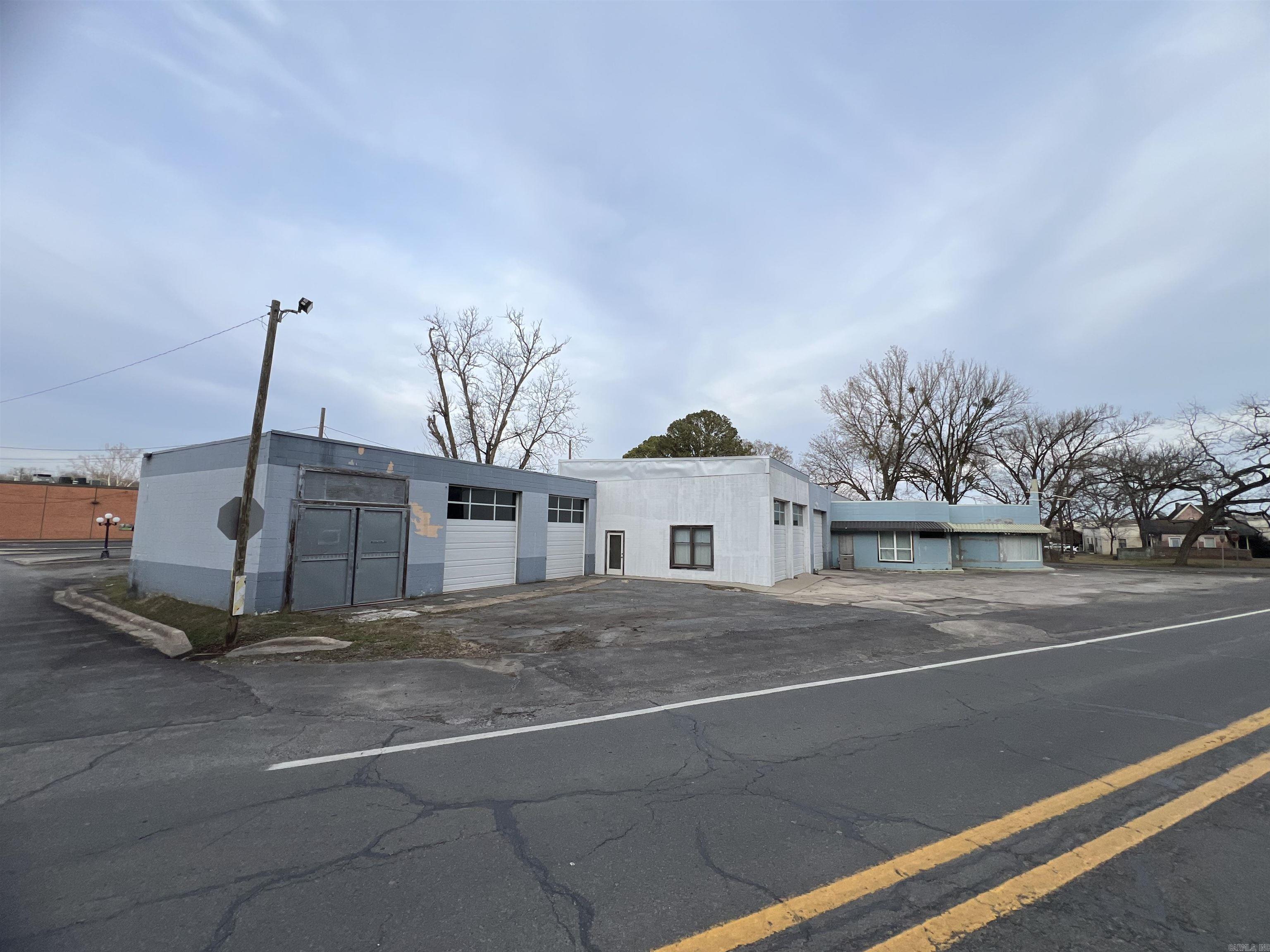 314 Hwy 65 B (Business)  Clinton, AR