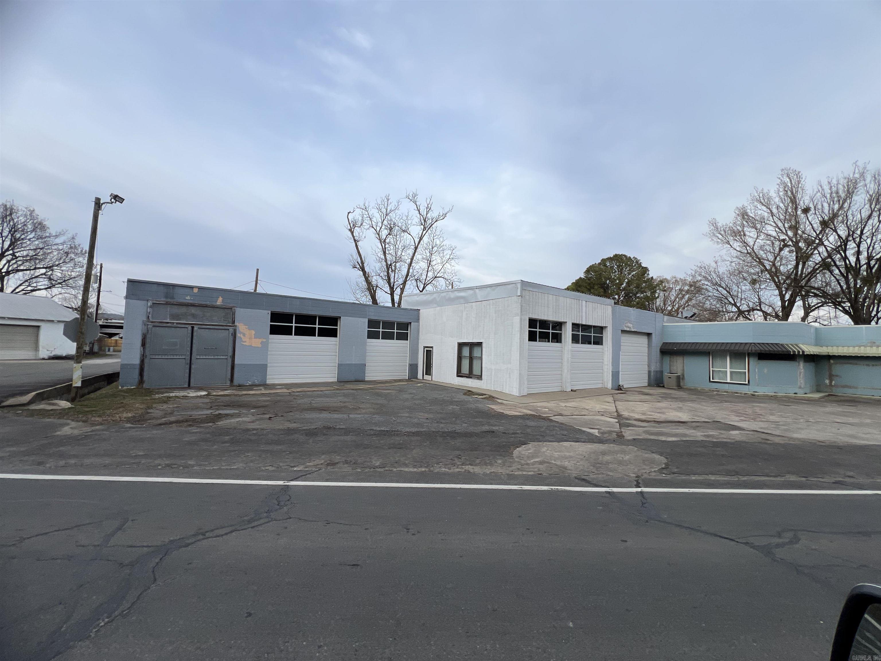 314 Hwy 65 B (Business)  Clinton, AR