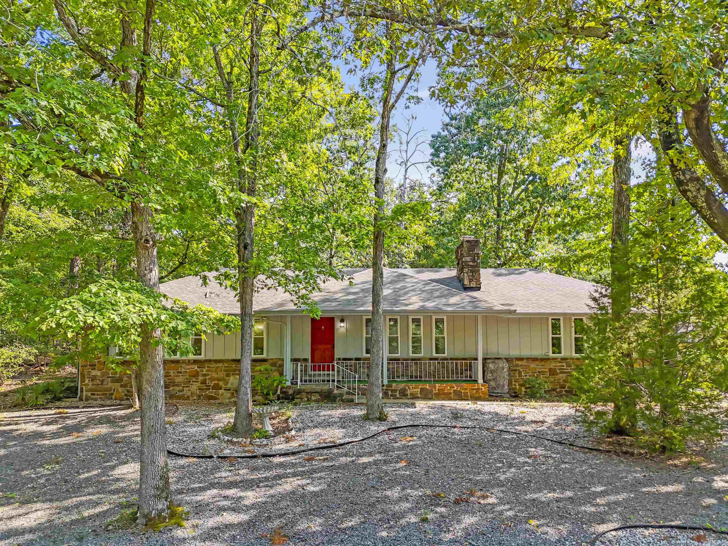 2 Jerez  Ln.  Hot Springs Village, AR