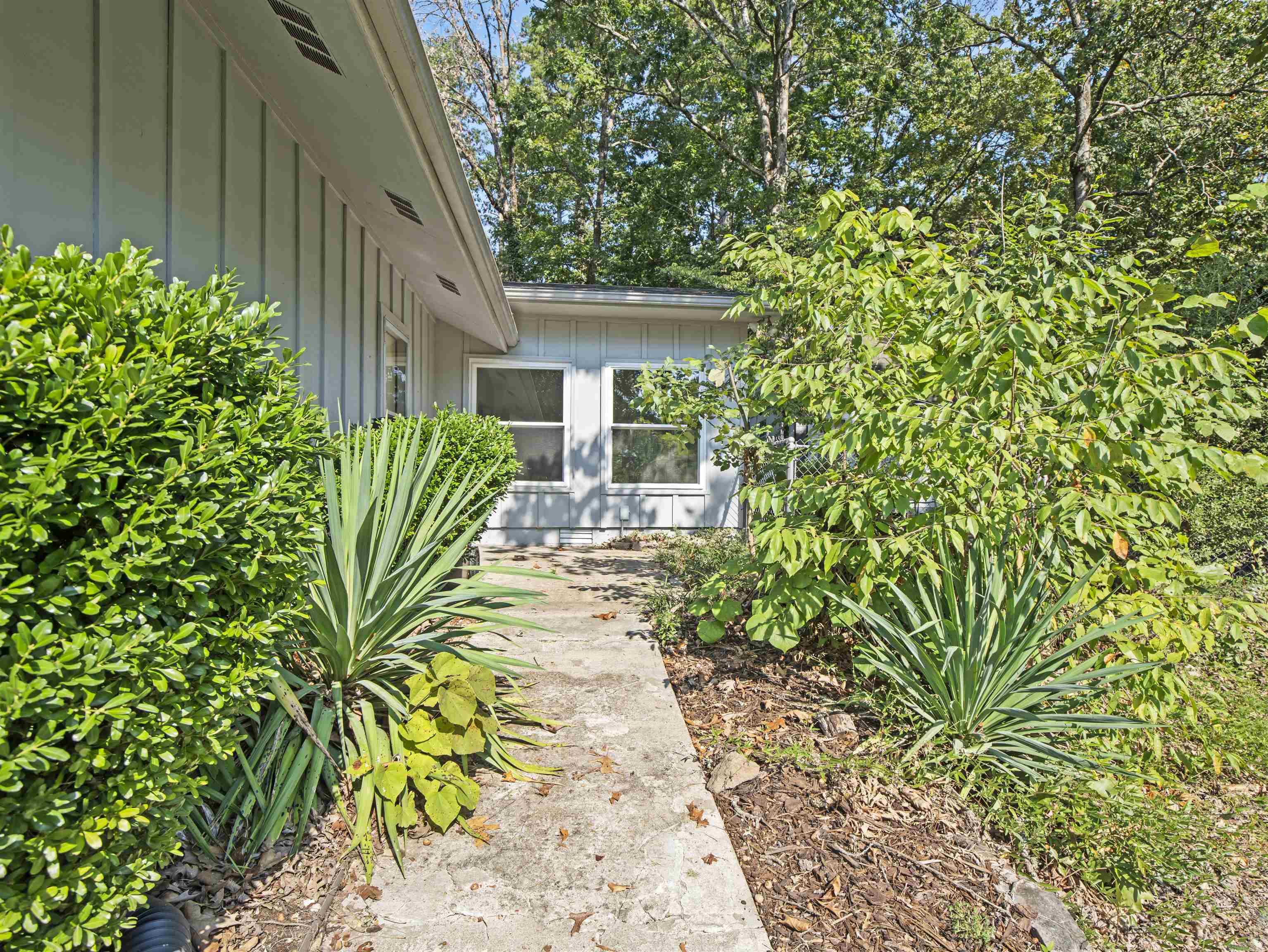 2 Jerez  Ln.  Hot Springs Village, AR