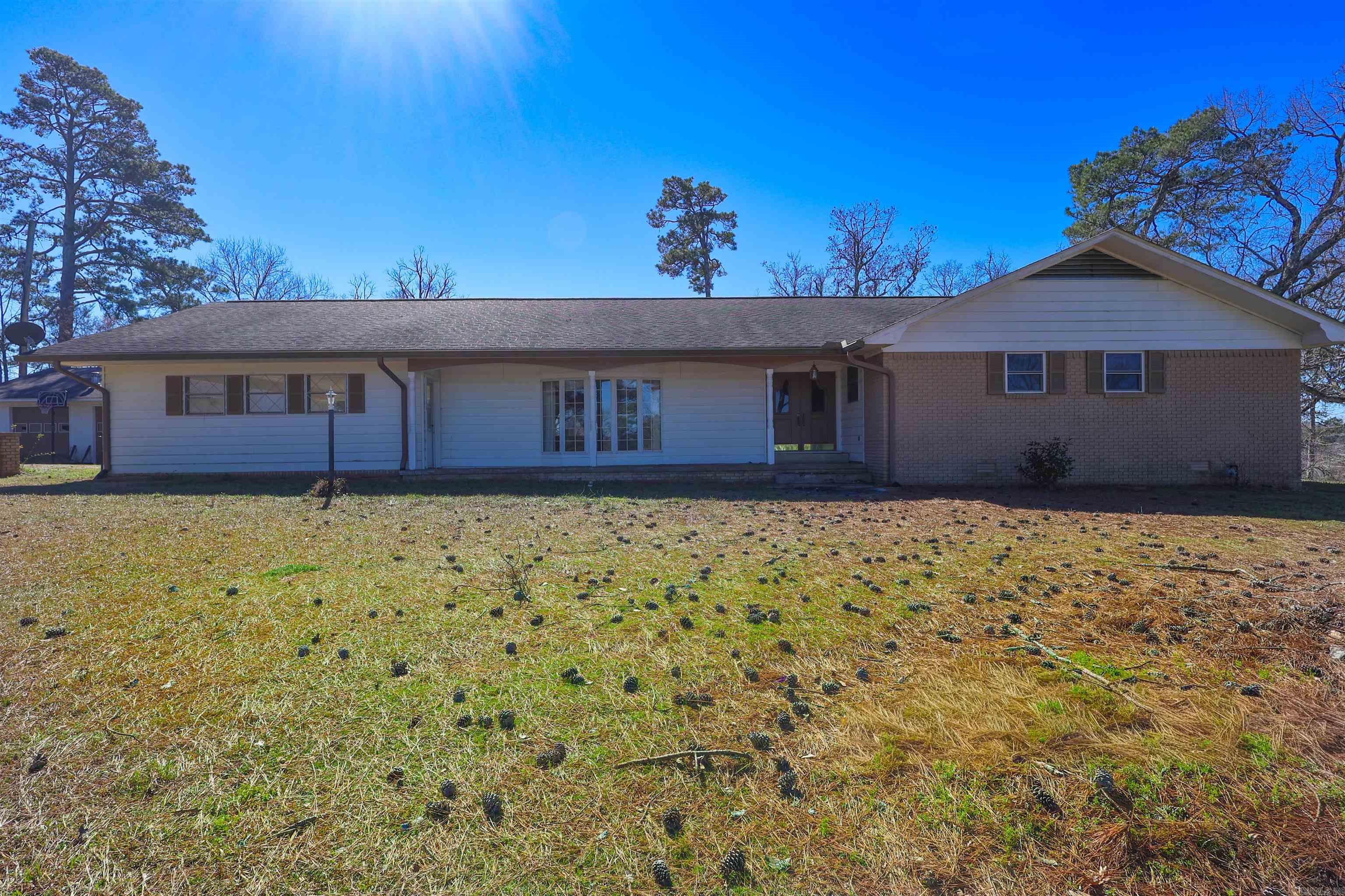 51 Baker Rd  Glenwood, AR