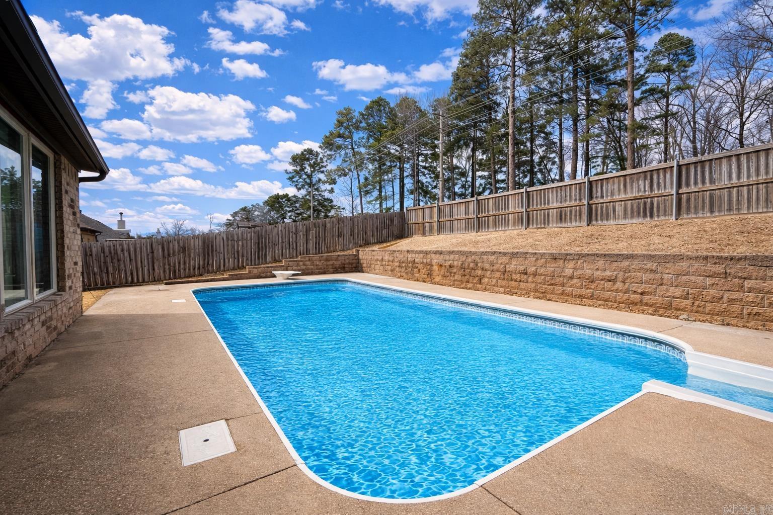 542 Scarlet Oaks Drive Benton, AR 72019