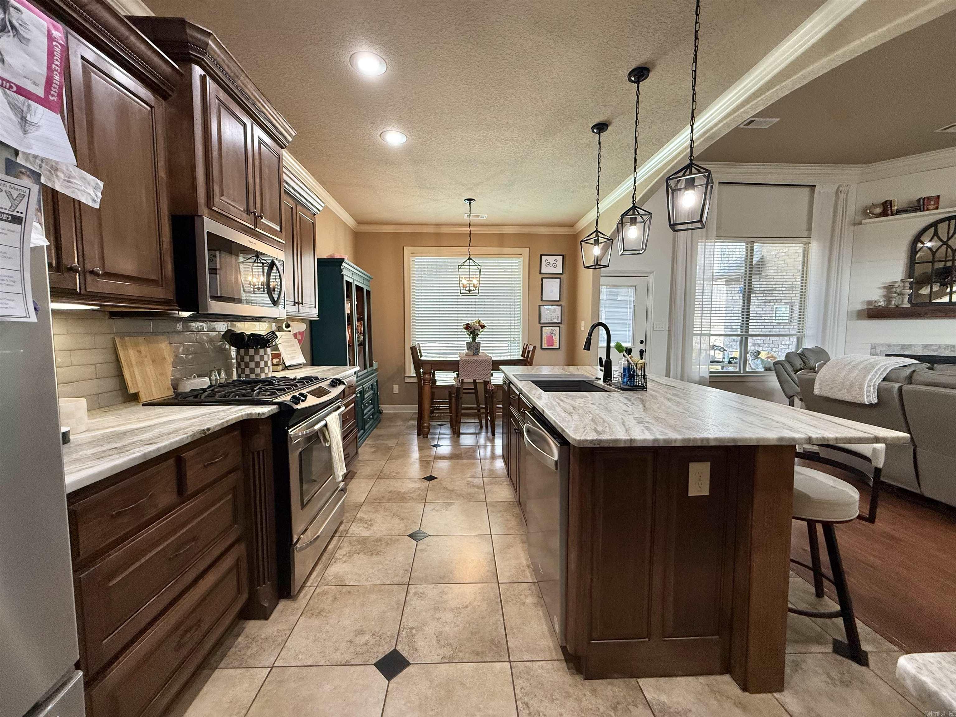 542 Scarlet Oaks  Benton, AR