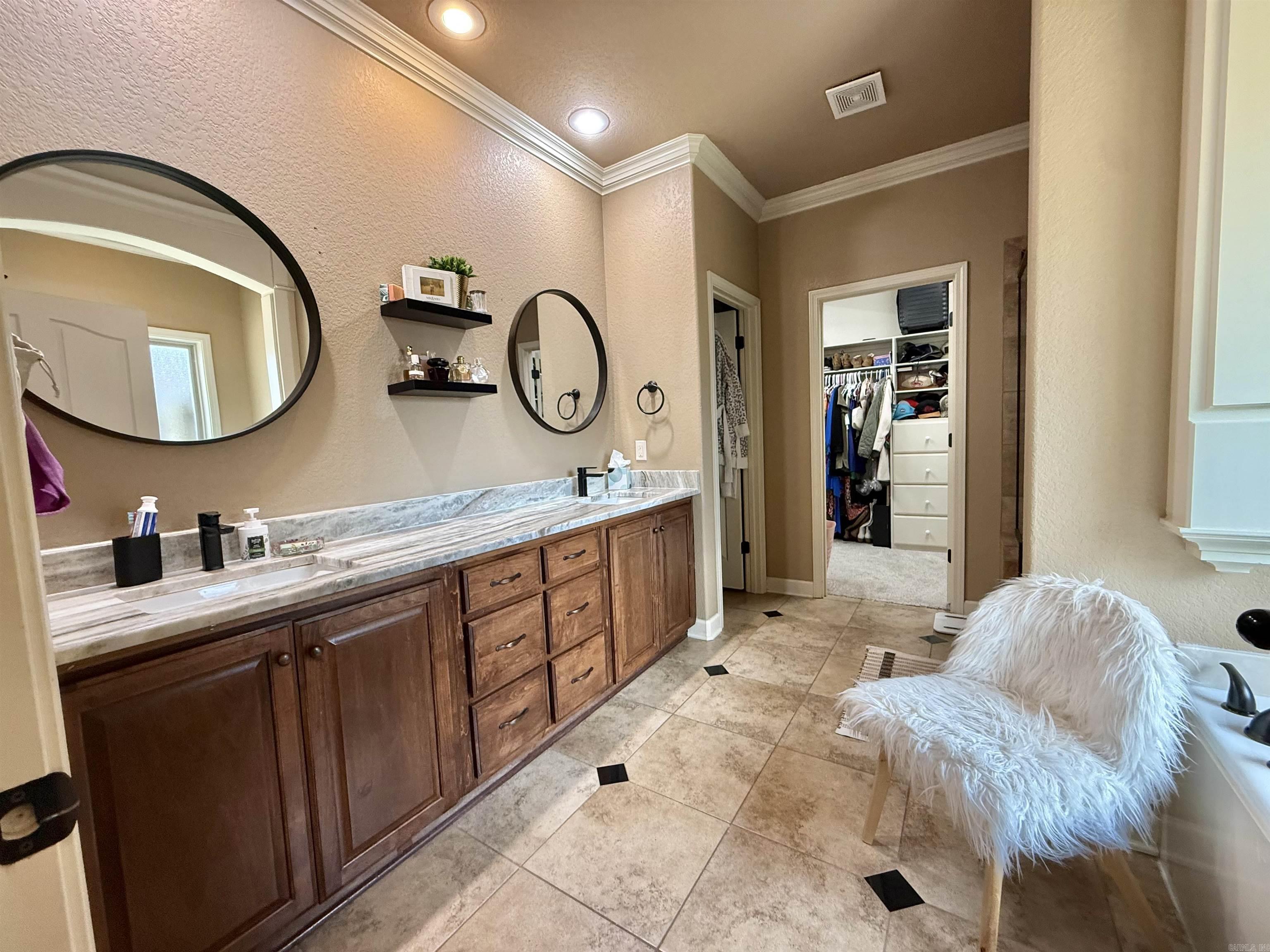 542 Scarlet Oaks  Benton, AR