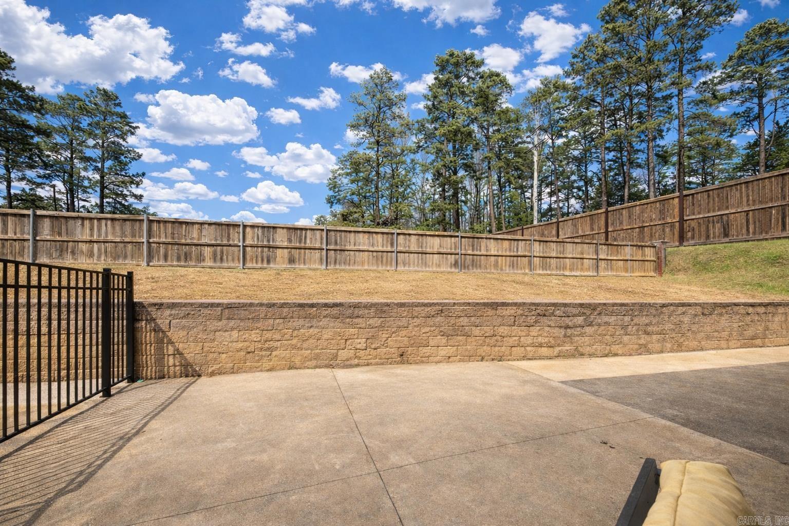 542 Scarlet Oaks Drive Benton, AR 72019