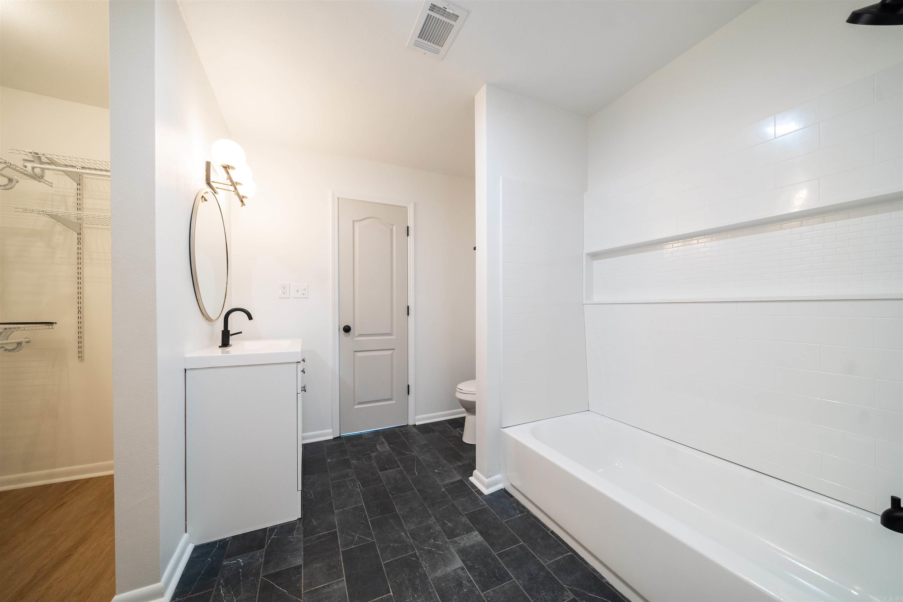 1630 S Donaghey  Conway, AR