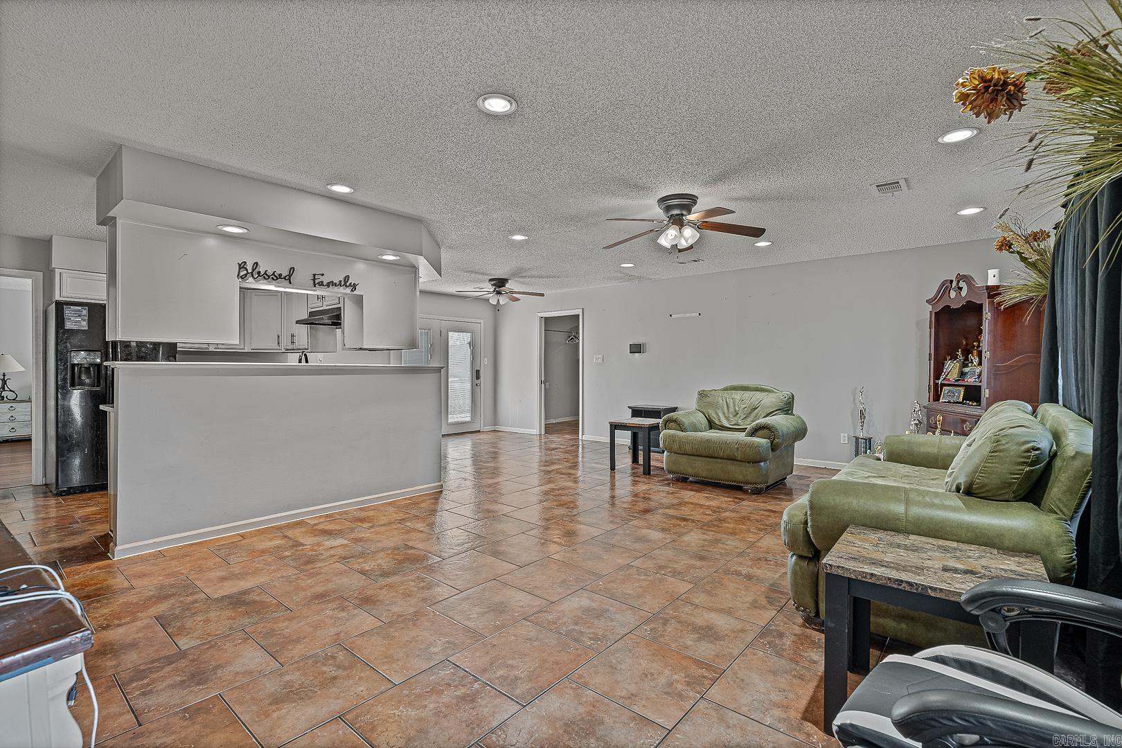 4509 Mockernut  Jonesboro, AR