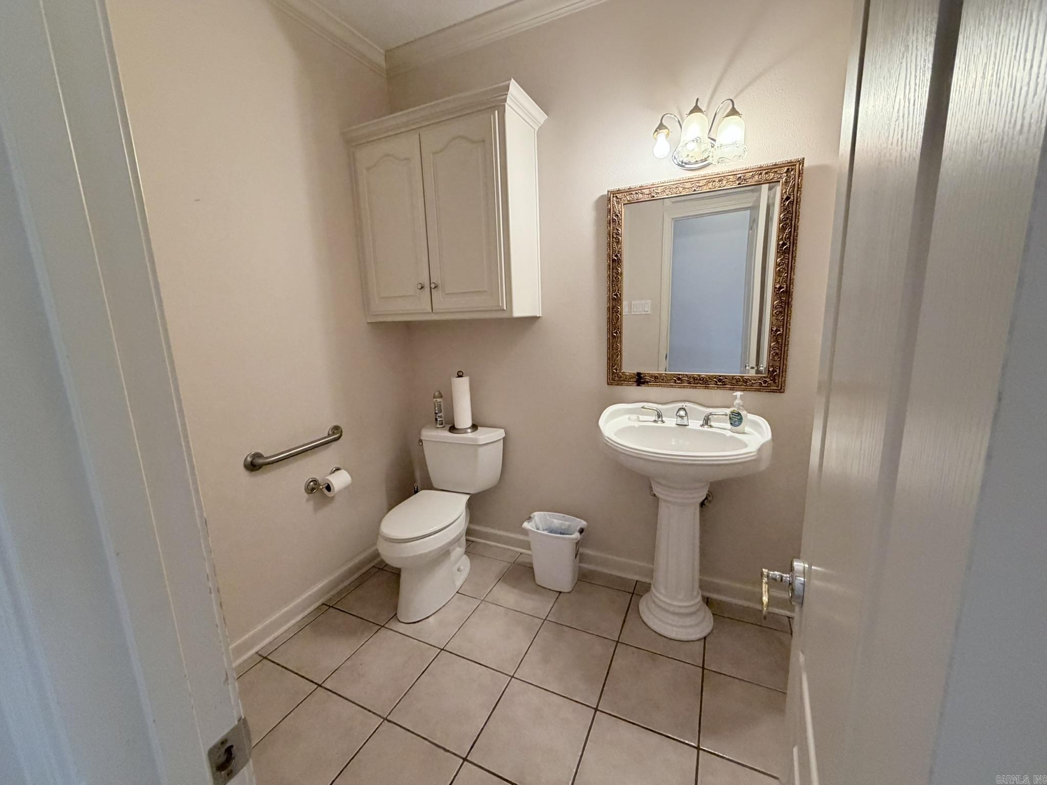 1724 Oakbrook  Sherwood, AR