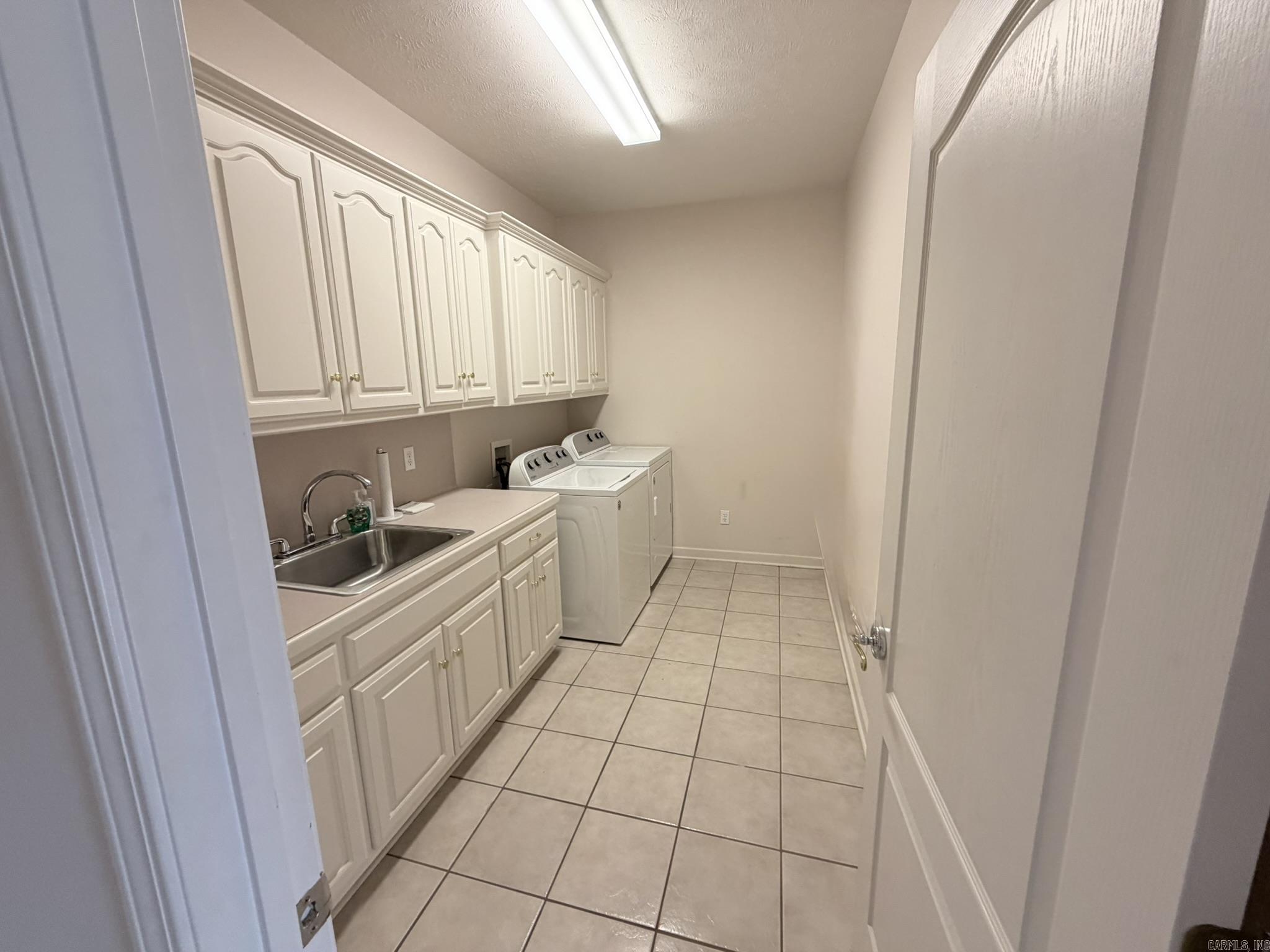 1724 Oakbrook  Sherwood, AR