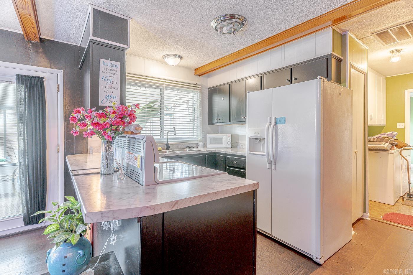 1 Nokomis Dr  Cherokee Village, AR