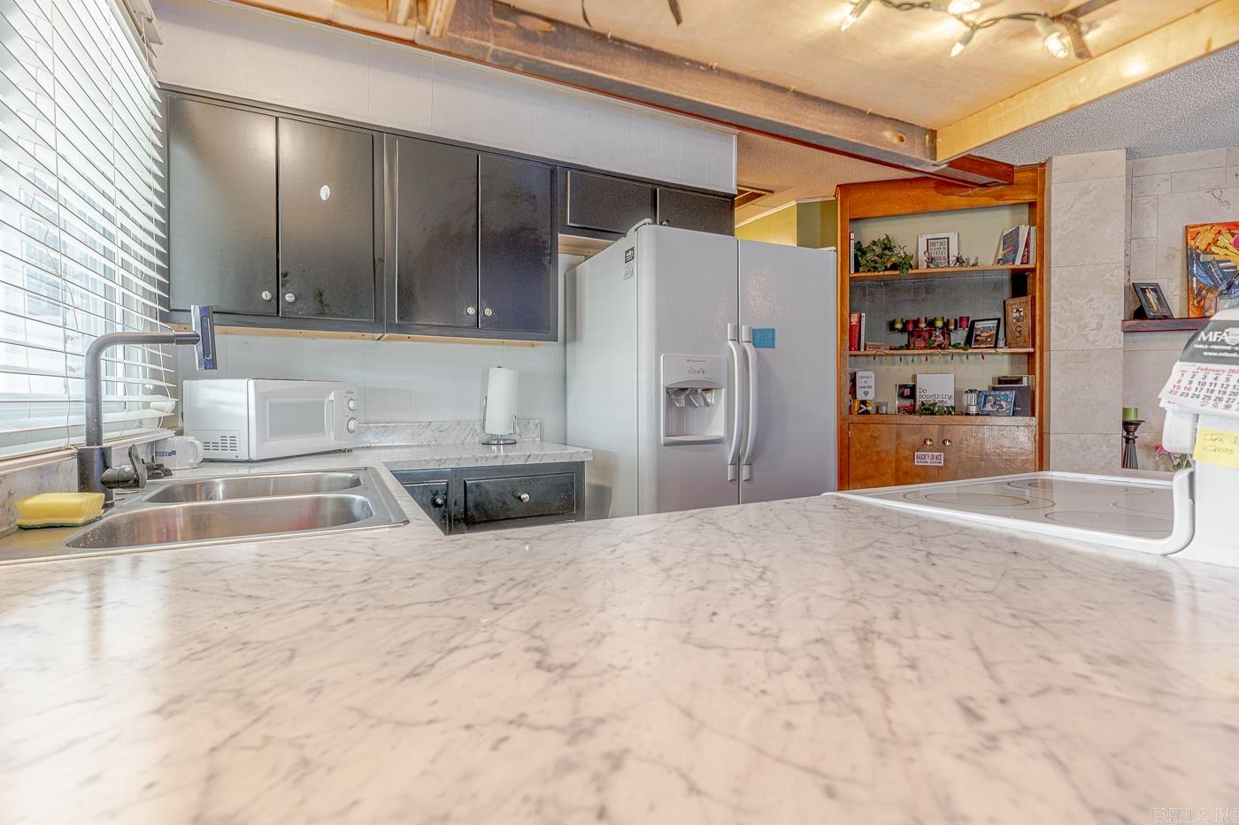 1 Nokomis Dr  Cherokee Village, AR