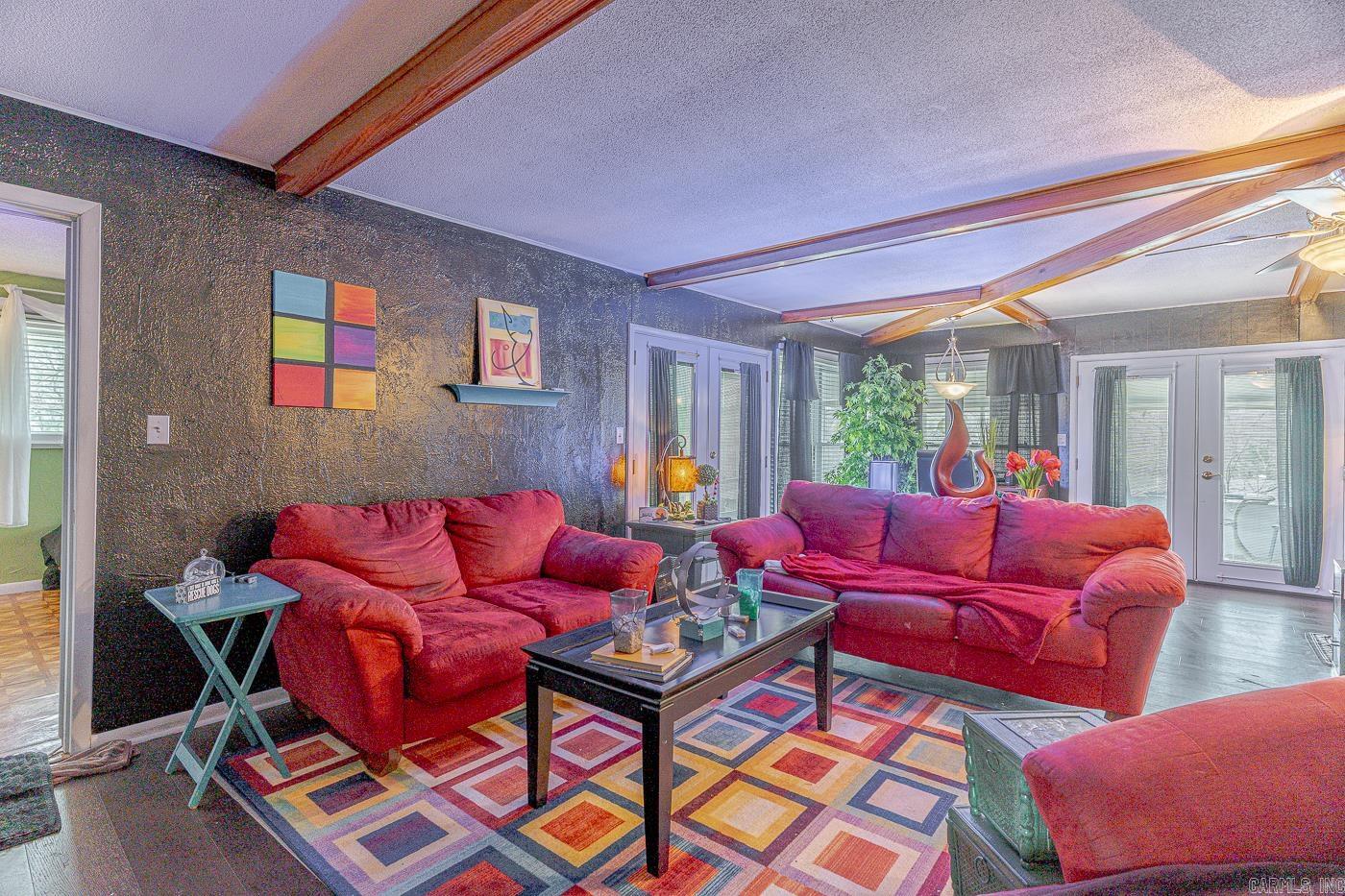 1 Nokomis Dr  Cherokee Village, AR