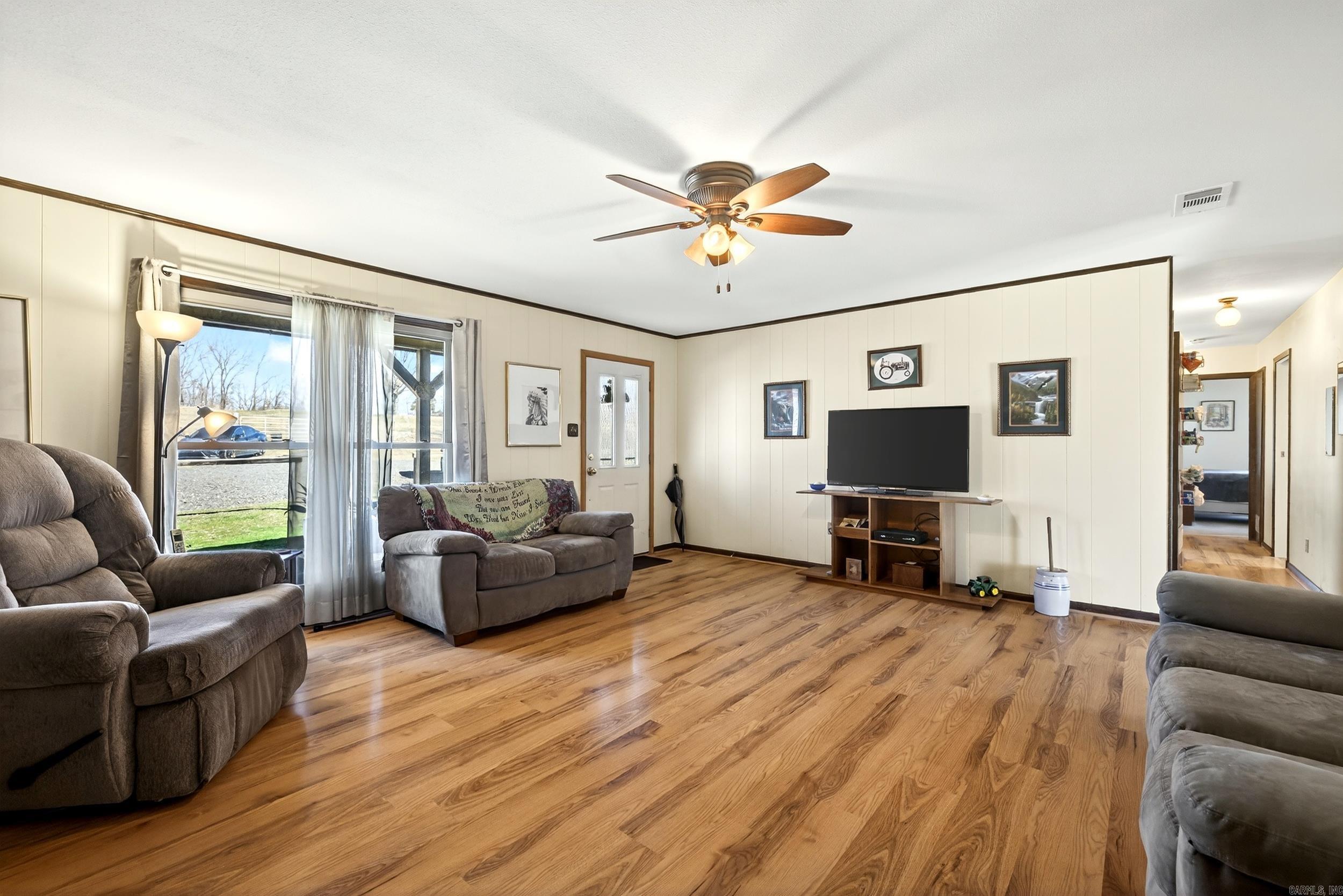 3393 Ed Haymes  Austin, AR