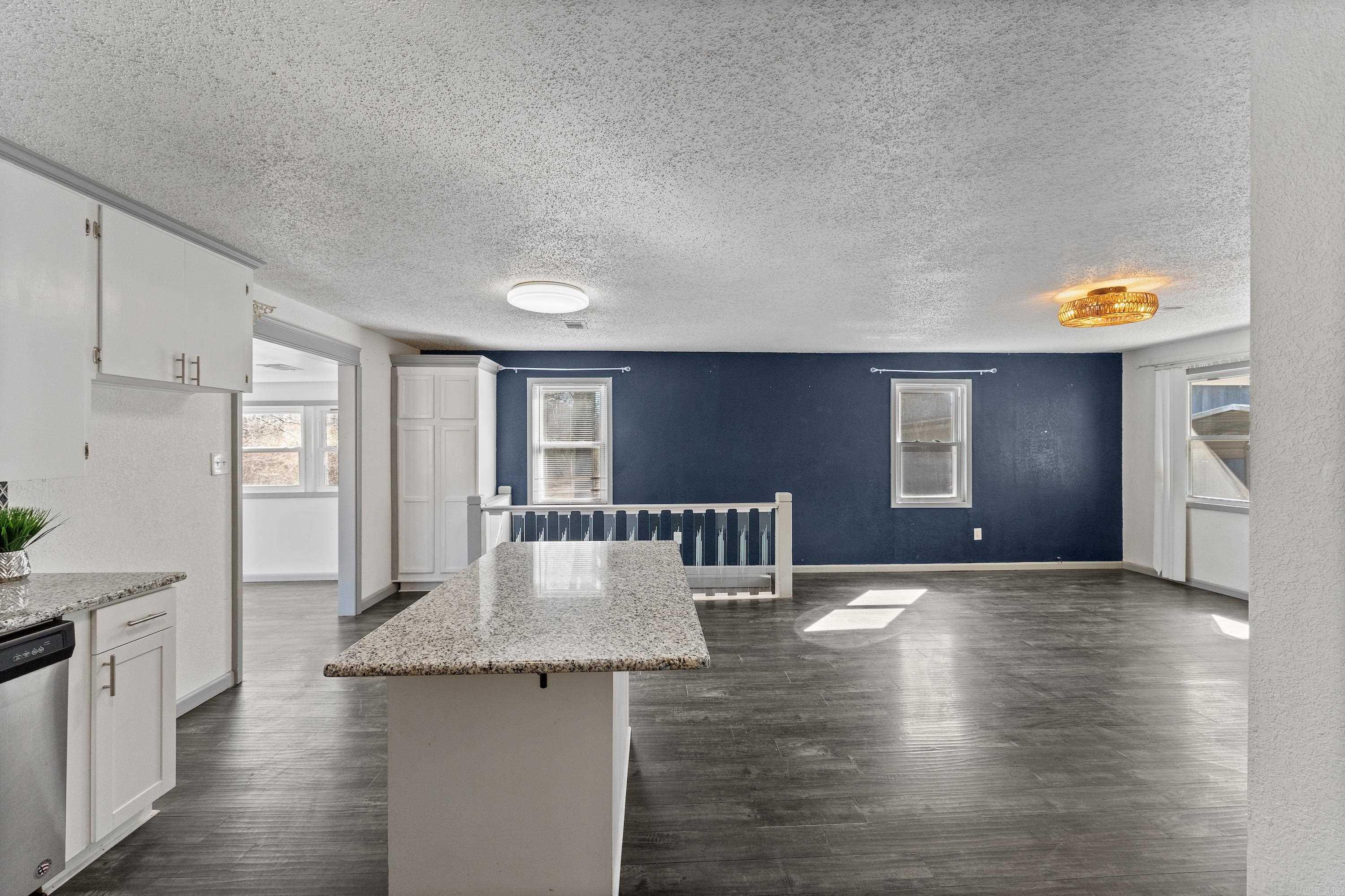 2200 Chatfield Road  Benton, AR