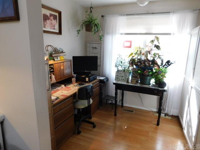 614 E 1st  Mountain Home, AR