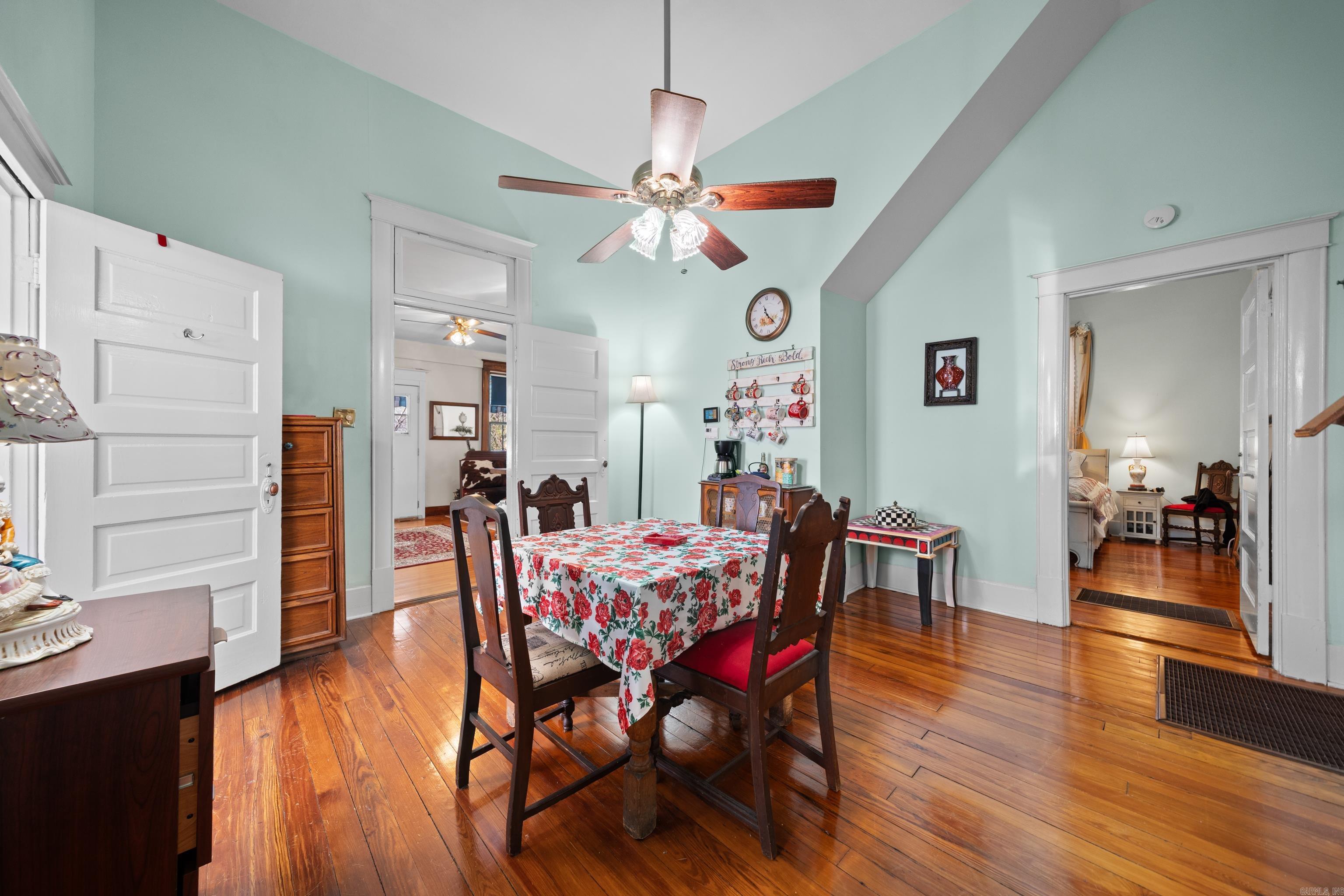 138 Parkhill  Hot Springs, AR