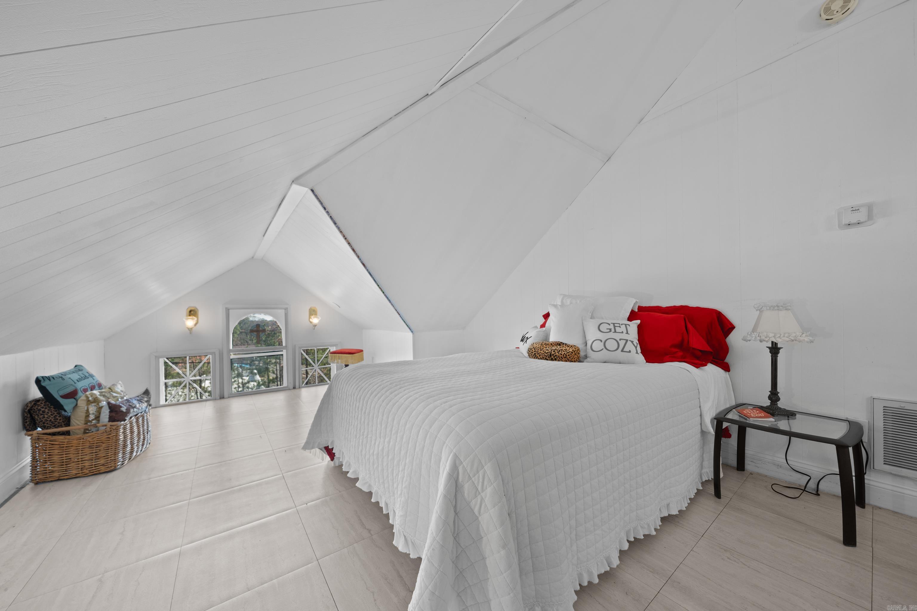 138 Parkhill  Hot Springs, AR