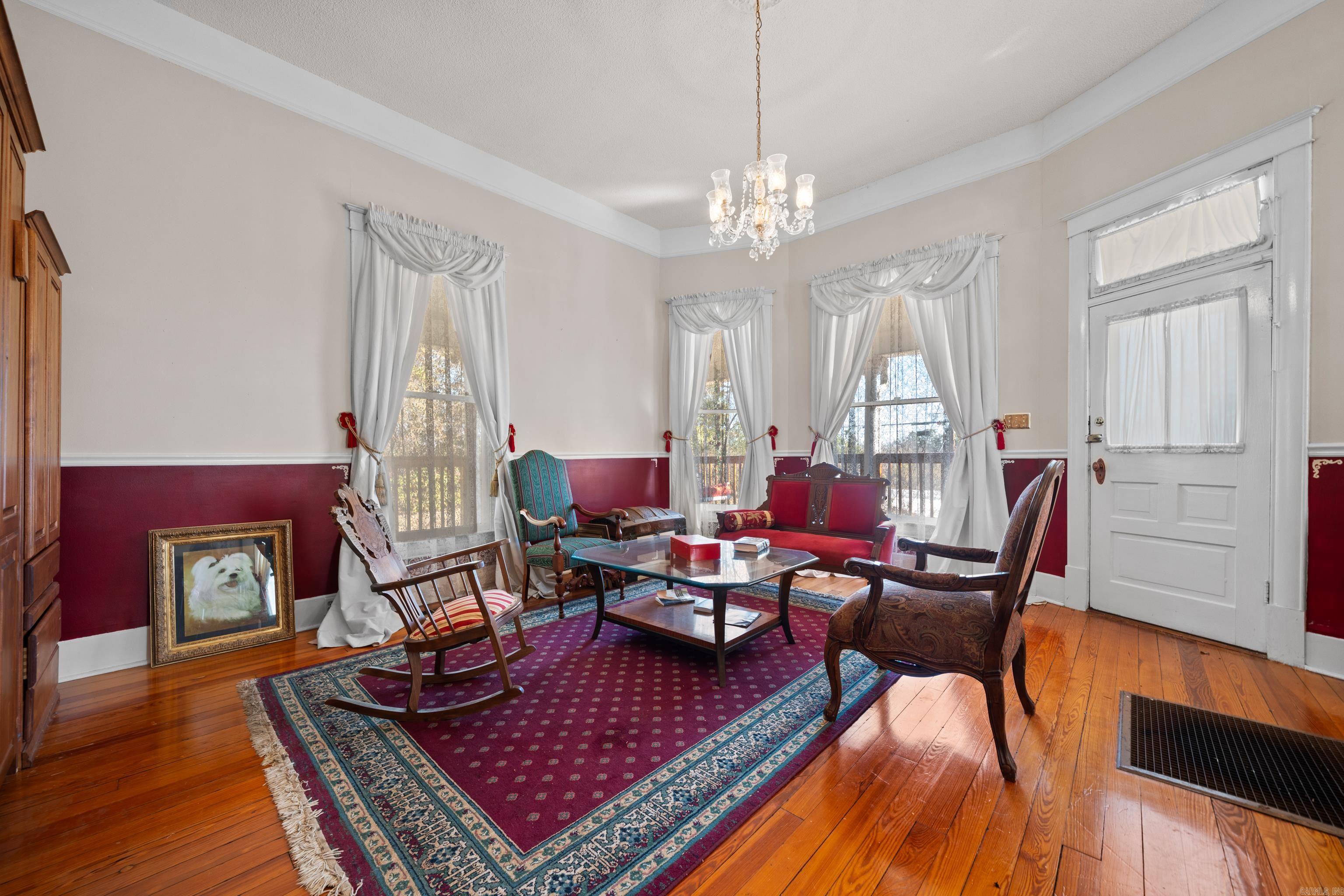 138 Parkhill  Hot Springs, AR