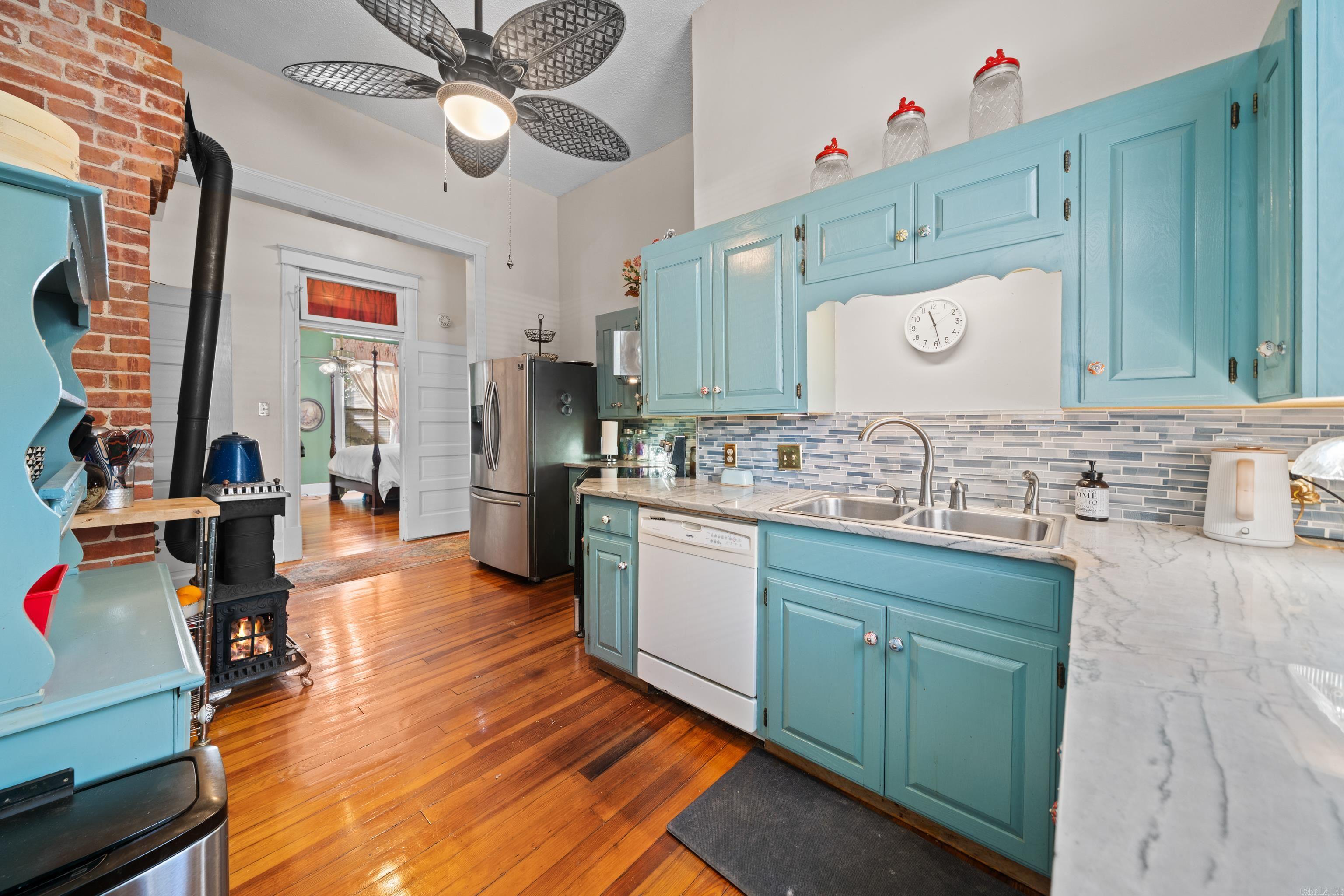 138 Parkhill  Hot Springs, AR