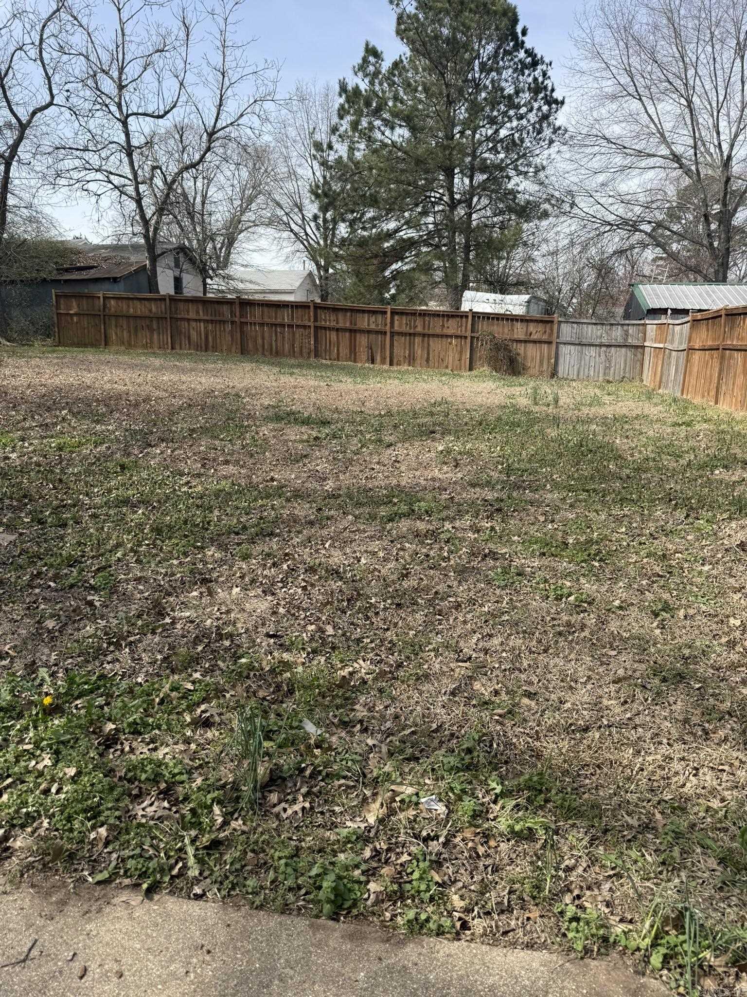 519 N 5th  Nashville, AR