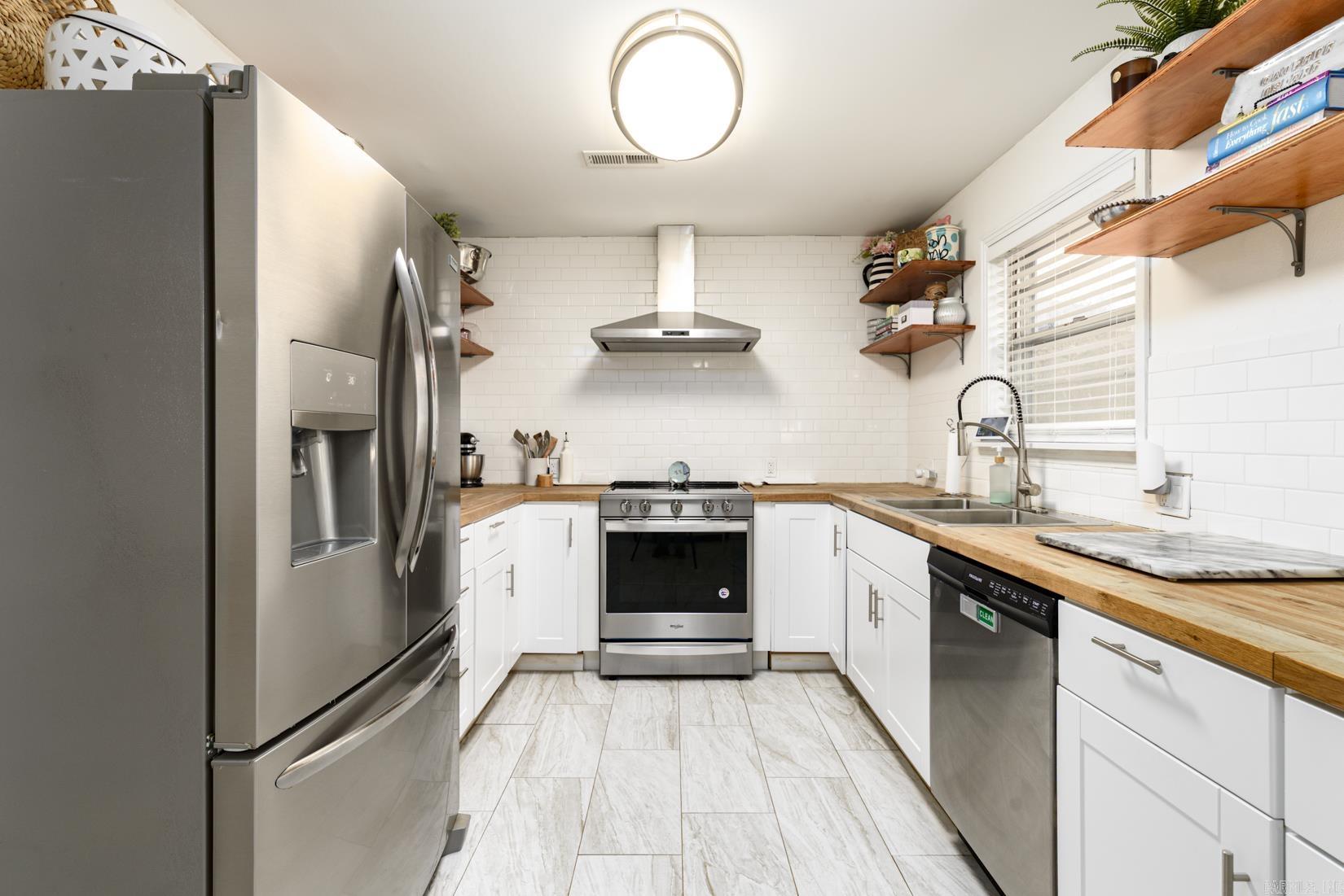 9904 Snider  Little Rock, AR