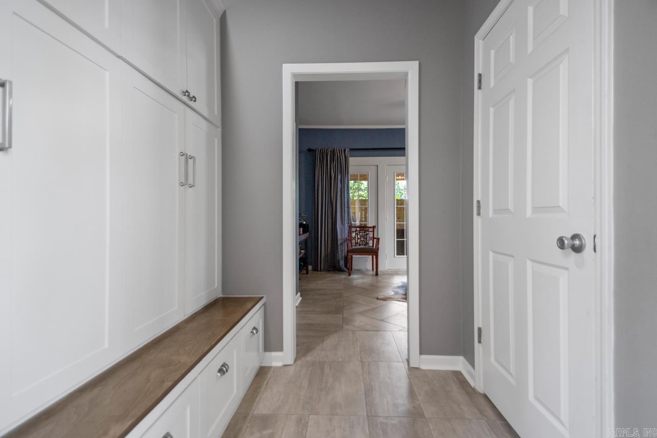 6523 Cantrell  Little Rock, AR