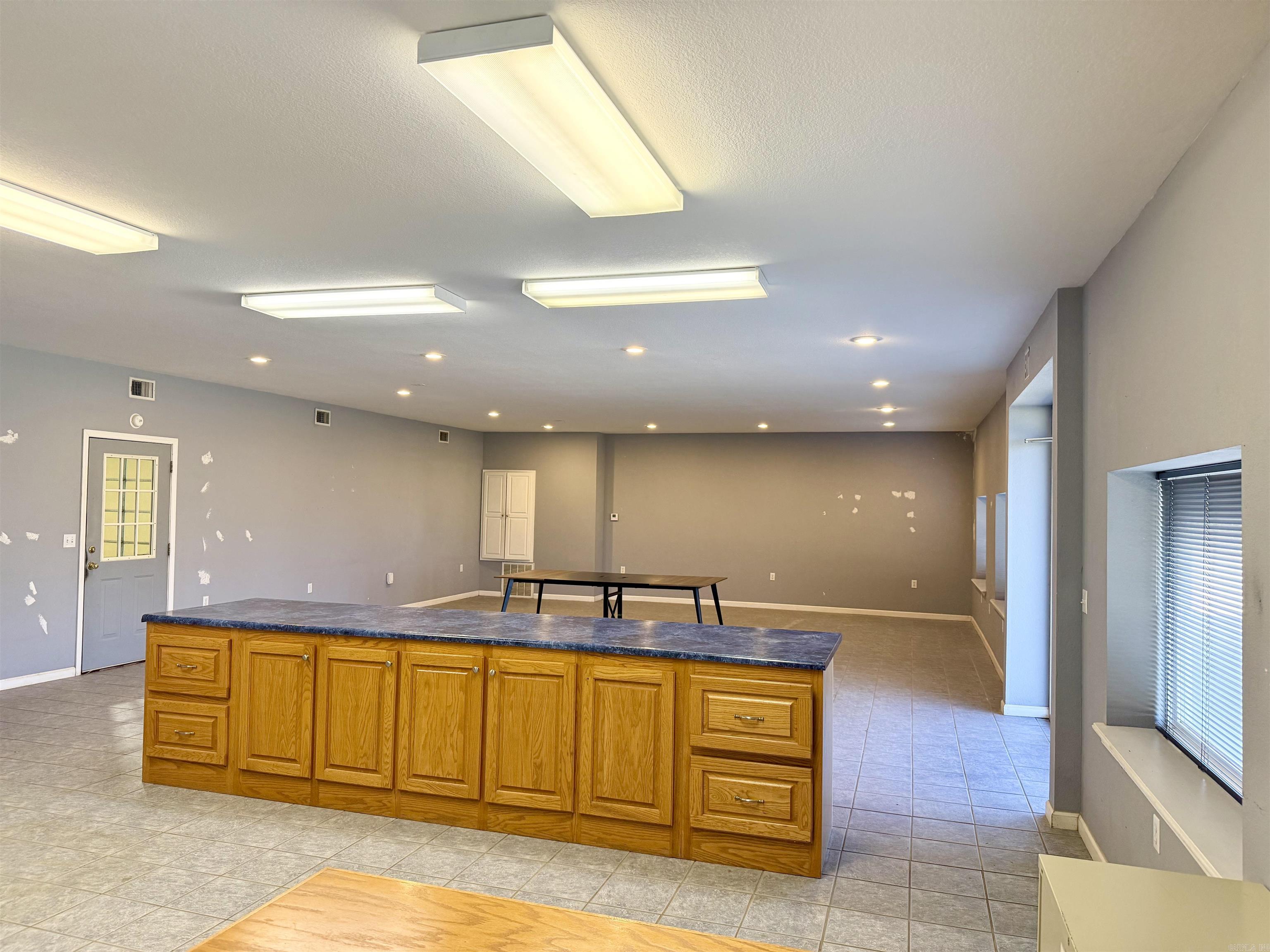 5977 N Hwy. 135  Paragould, AR