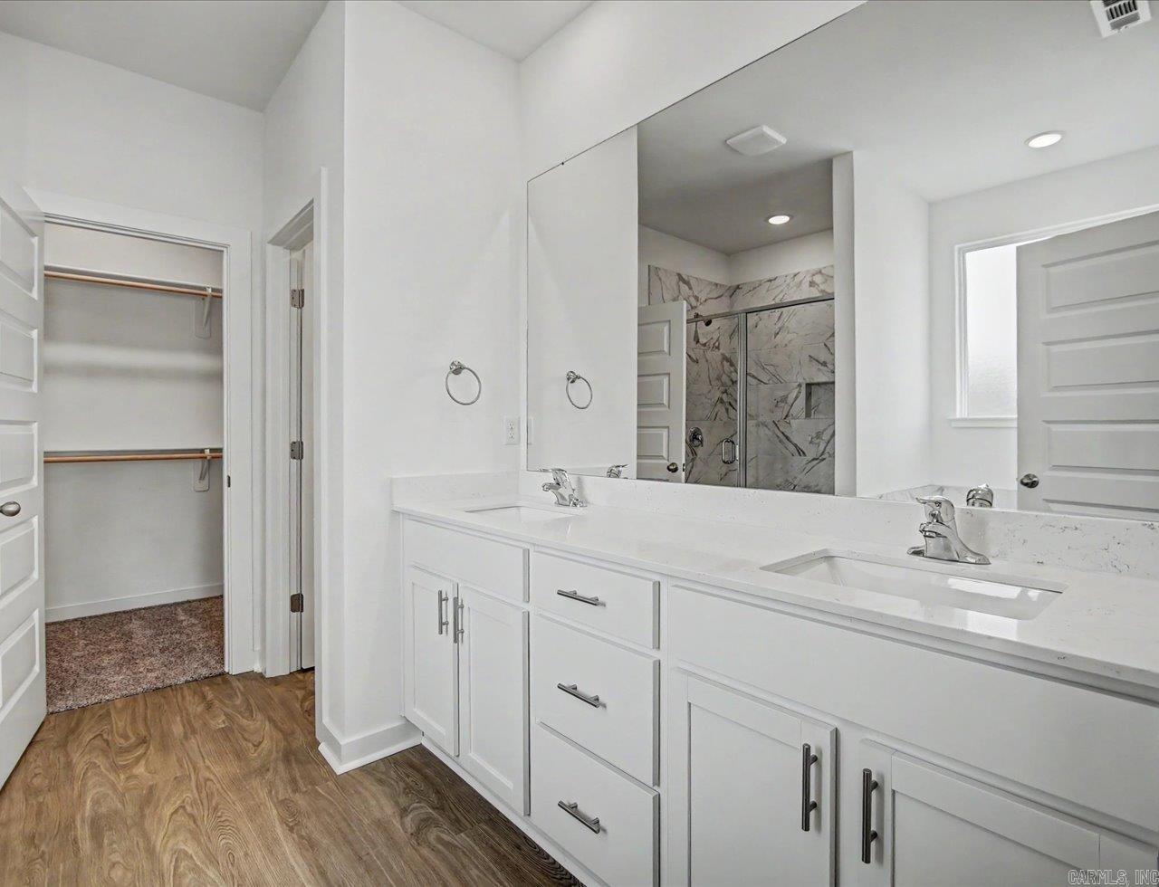 400 Lainey  Maumelle, AR