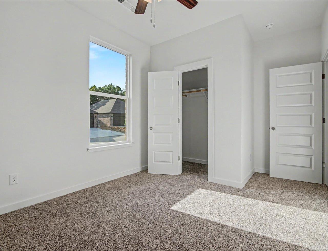 400 Lainey  Maumelle, AR
