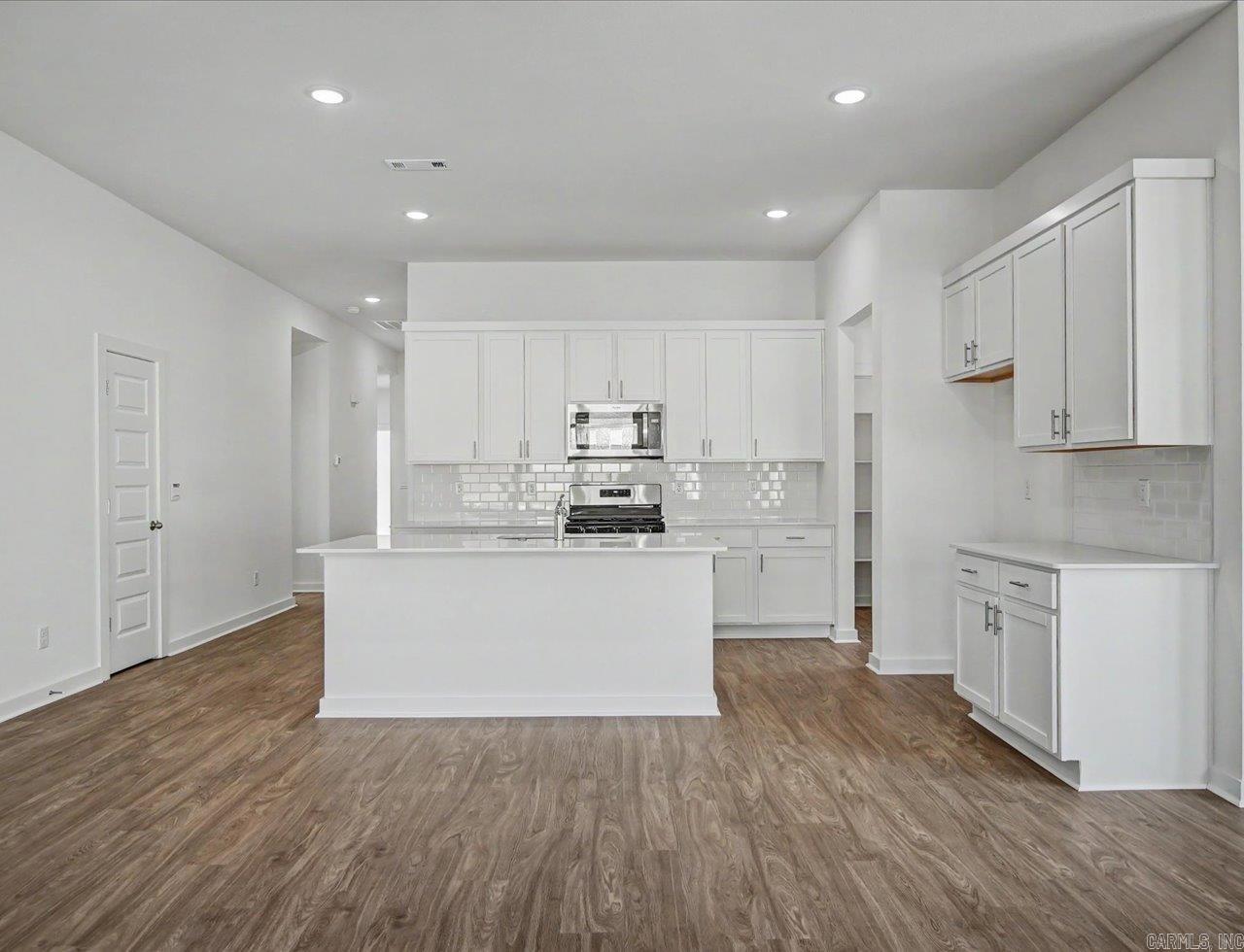 400 Lainey  Maumelle, AR