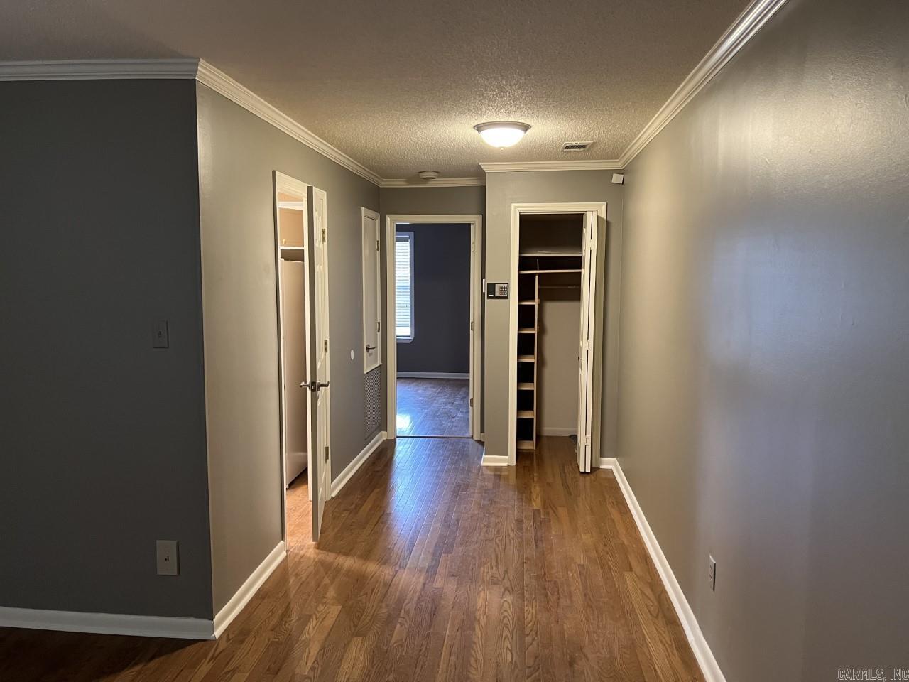 9107 Rodney Parham  Little Rock, AR