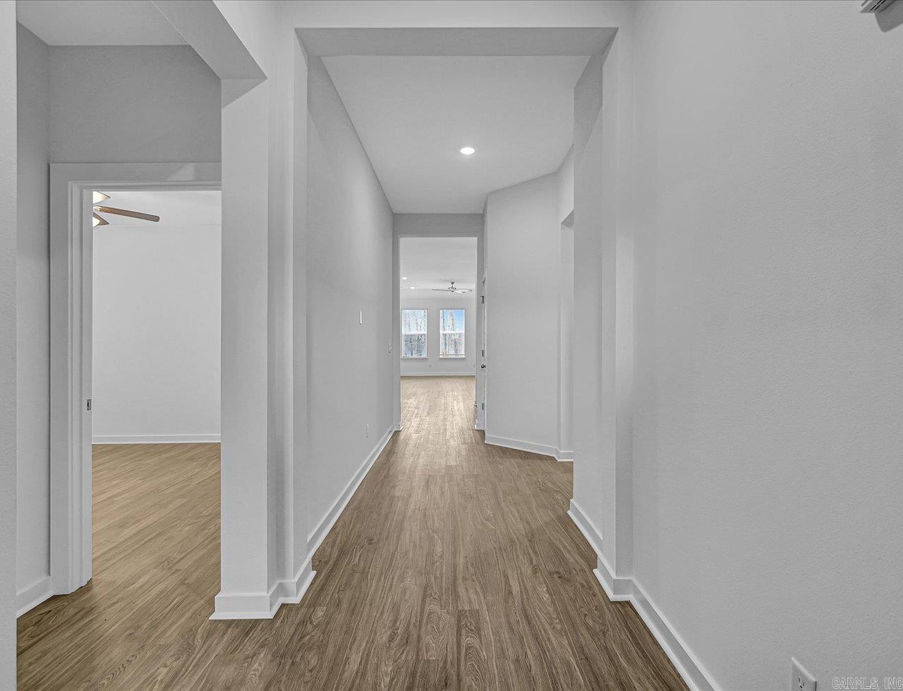 402 Lainey Drive Maumelle, AR 72113