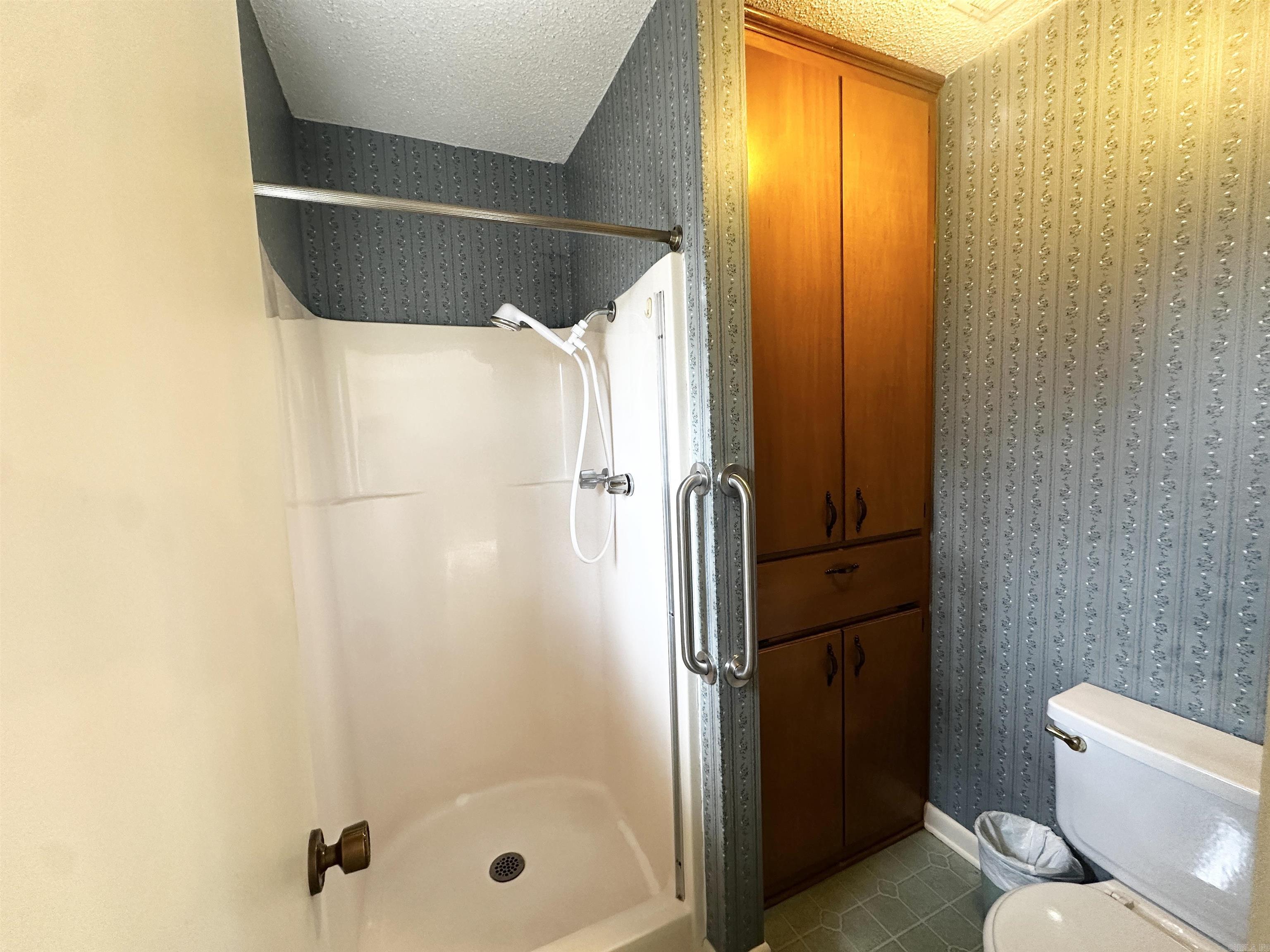 507 Oak Trail  Queen City, TX