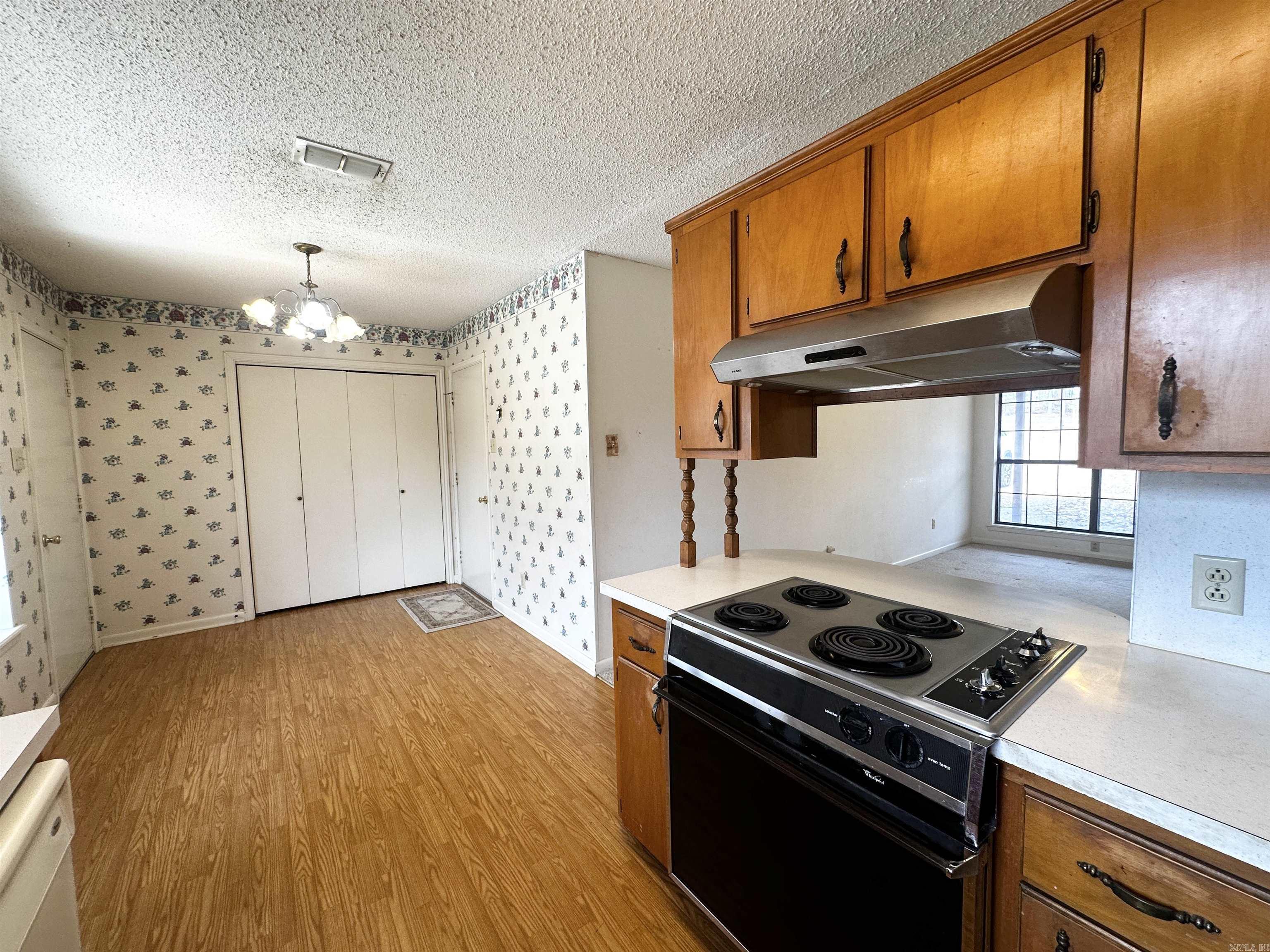 507 Oak Trail  Queen City, TX