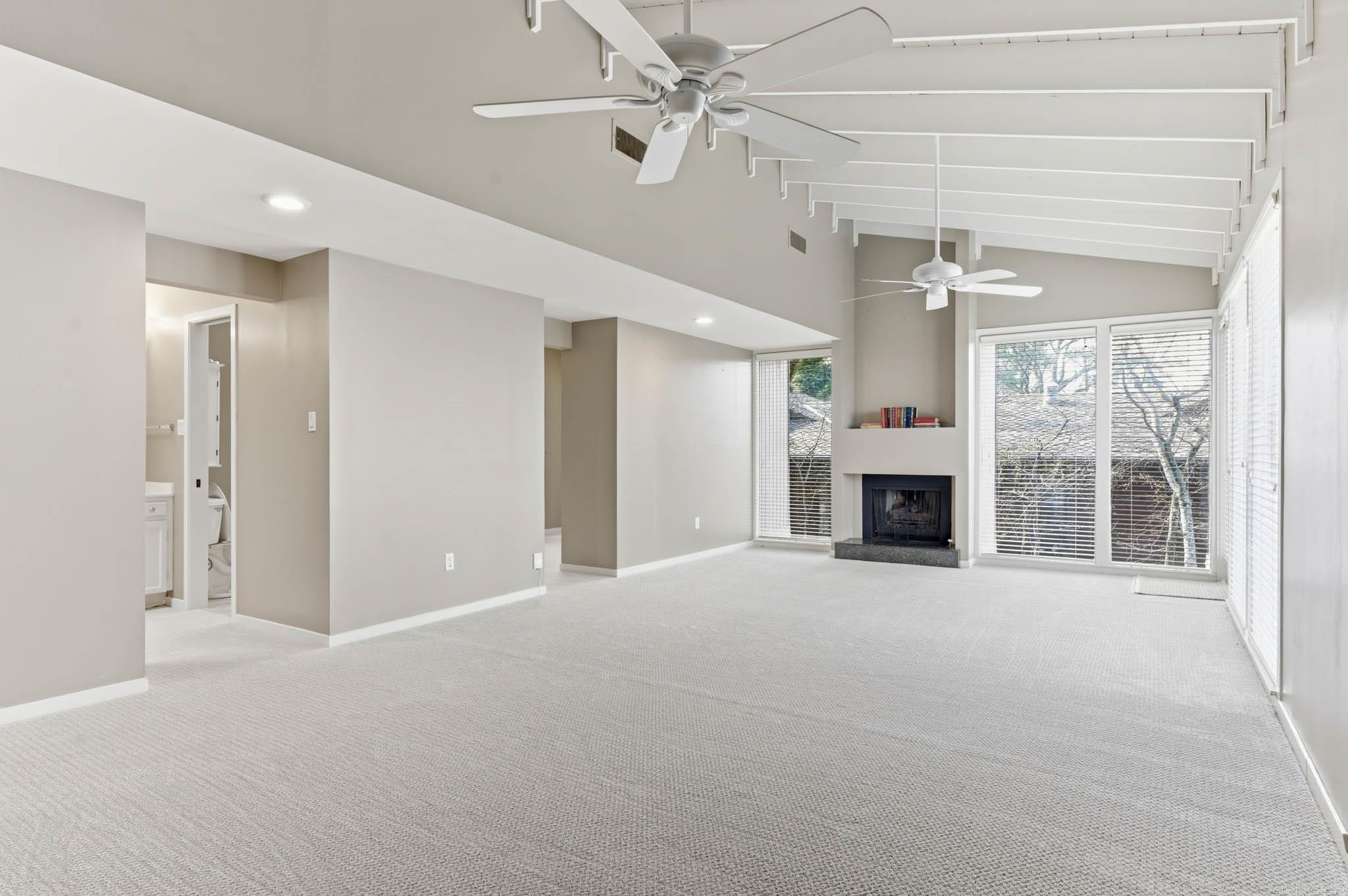 9 Timberlake  Little Rock, AR