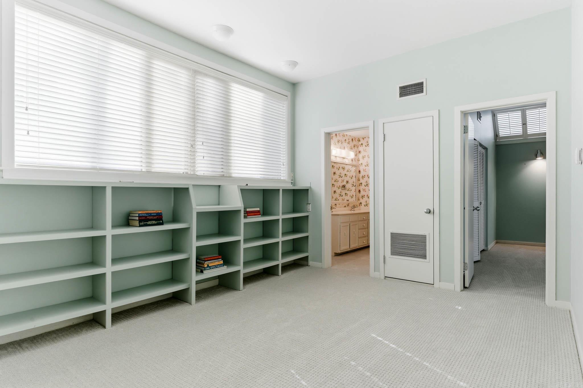 9 Timberlake  Little Rock, AR