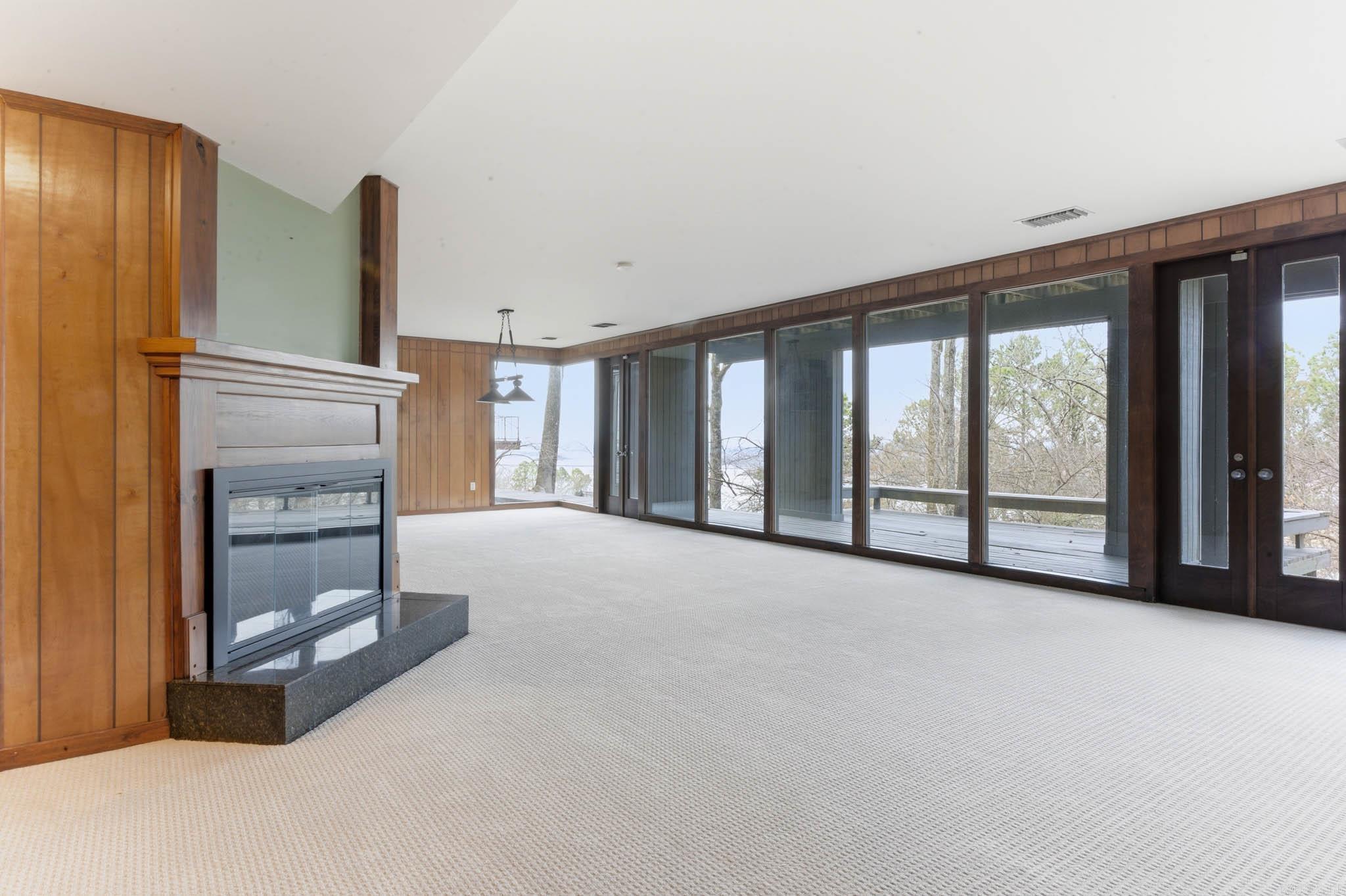 9 Timberlake  Little Rock, AR